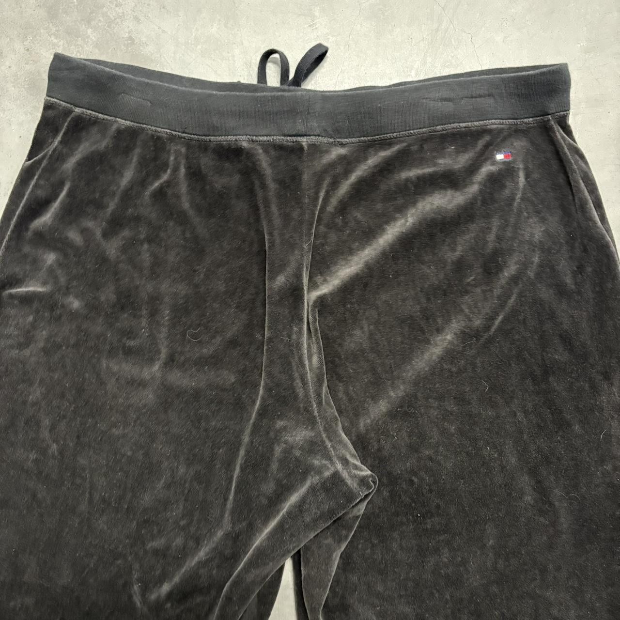 Tommy Hilfiger × Vintage Crazy Vintage Y2K Baggy Wideleg Tommy Hilfiger Sweatpants Size US 34 / EU 50 - 7 Thumbnail