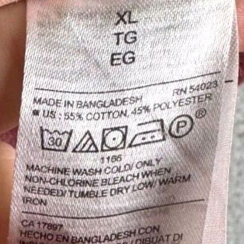 Old Navy Old Navy Shirt Mens XL Red Slim Fit Button-Down Long Sleeve Casual Office Pocket Button-Up Shirt Size US XL / EU 56 / 4 - 5 Thumbnail