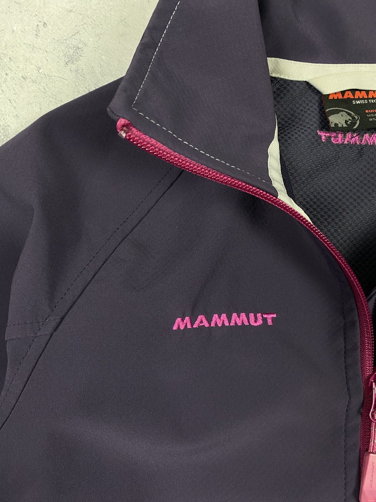 Mammut Mammut SOFtech Soft Shell Windbreaker Hiking Jacker Size S Size S / US 4 / IT 40 - 7 Thumbnail