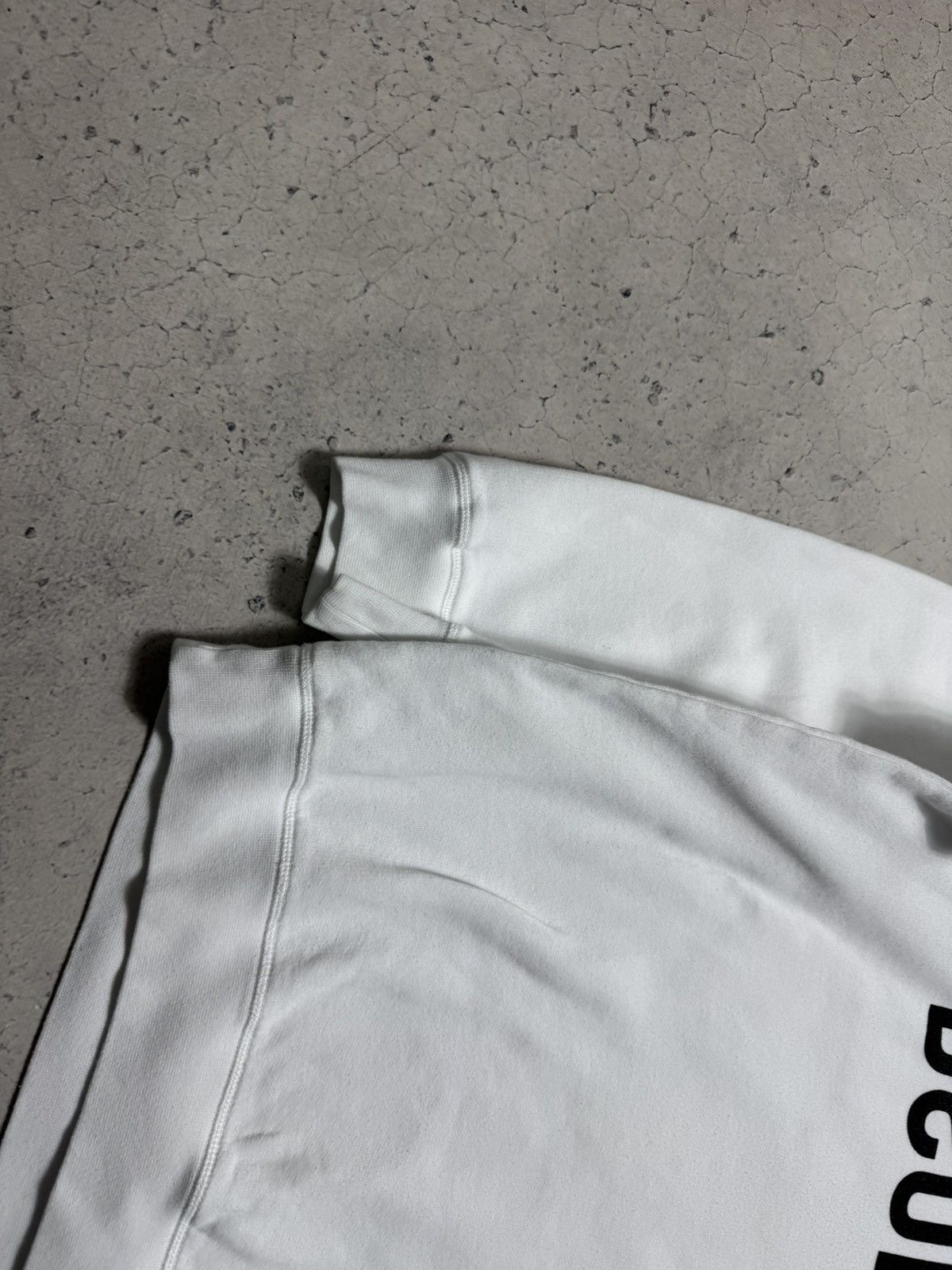 Dsquared2 Dsquared2 White Big Logo Luxury Sweatshirt Size XL Size US XL / EU 56 / 4 - 2 Thumbnail