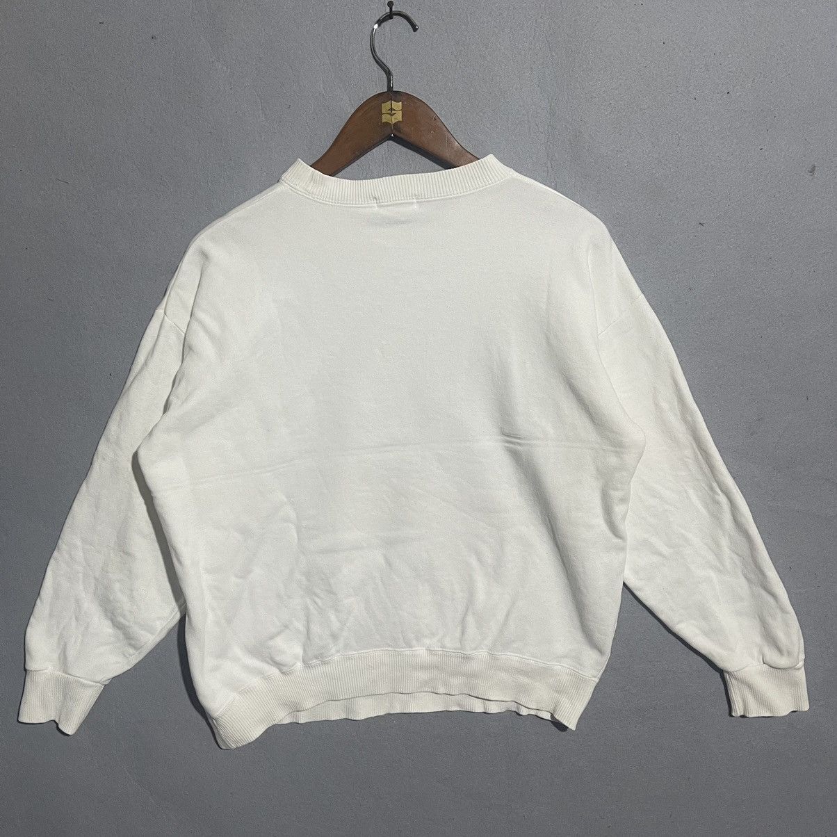 Disney 90s Vintage Disney Mickey Mouse Sweatshirt White Crewneck Size US M / EU 48-50 / 2 - 5 Thumbnail