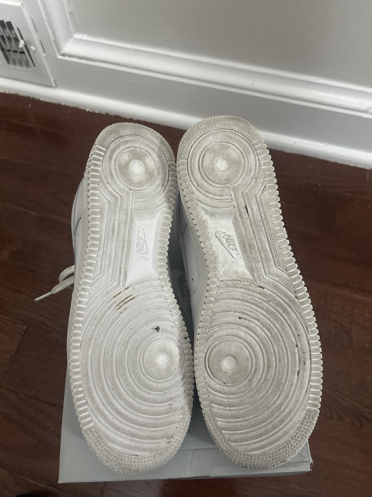 Nike Air force 1s Size US 10.5 / EU 43-44 - 6 Thumbnail