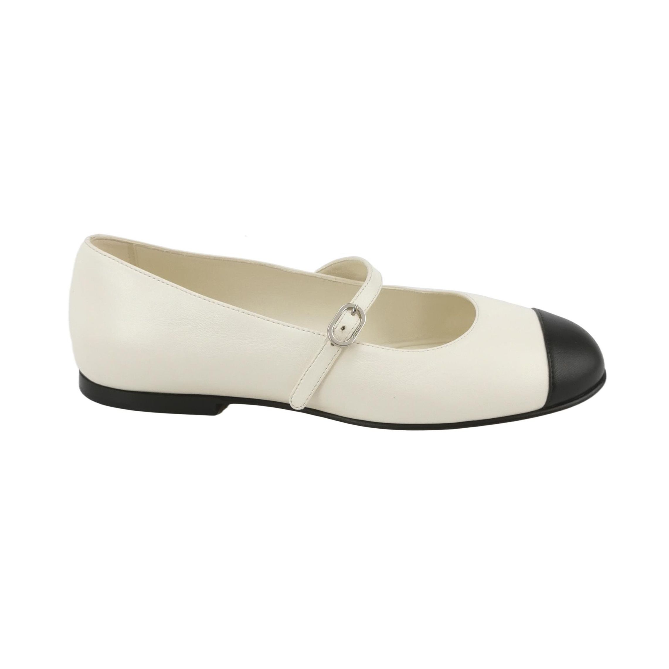 Chanel Chanel Women 6 Flats Size US 6 / IT 36 - 1 Thumbnail