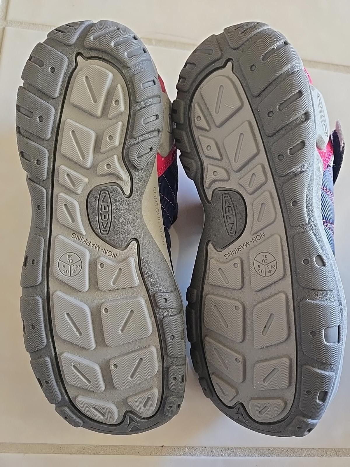 KEEN KEEN Knotch Peak Sneakers Womens Size 6 Waterproof Shoes NEW Size US 6 / IT 36 - 6 Thumbnail