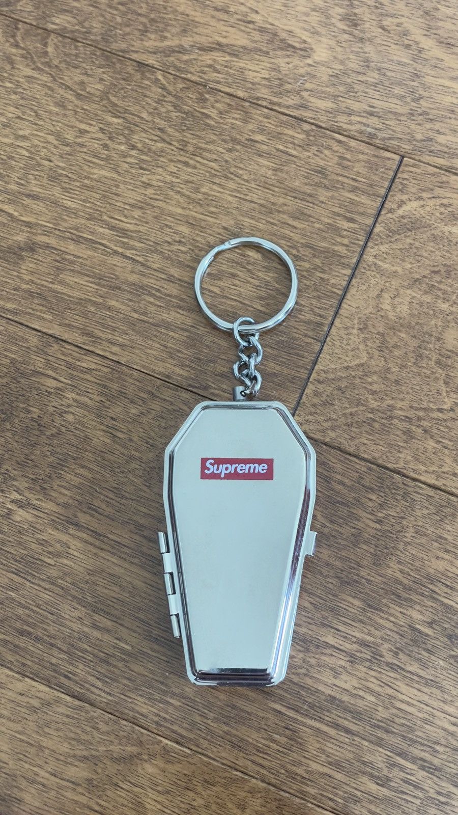 Supreme 17aw Coffin Keychain アッシュトレイ 楽天市場】SUPREME(シュプリーム) 17AW Coffin Keychain
