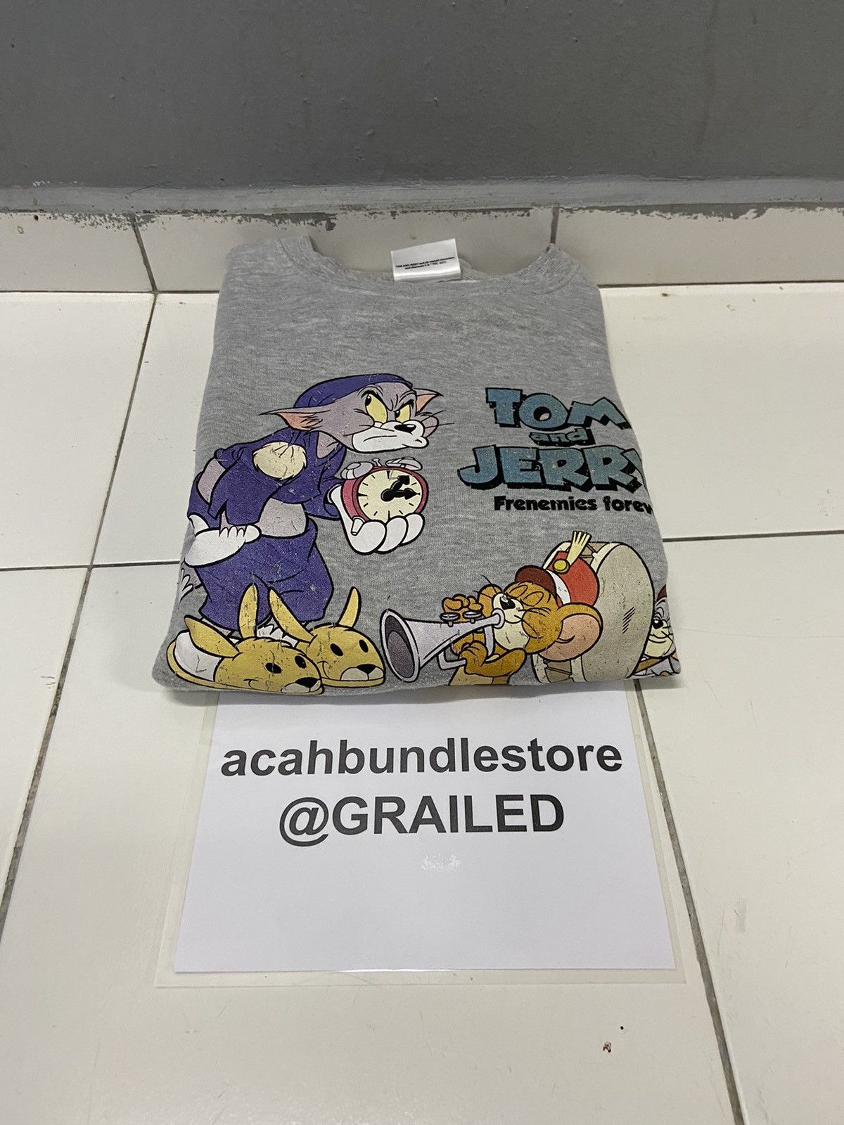 Warner Bros TOM AND JERRY FRENEMIES FOREVER WARNER BROS SWEATSHIRT Size US XL / EU 56 / 4 - 17 Thumbnail
