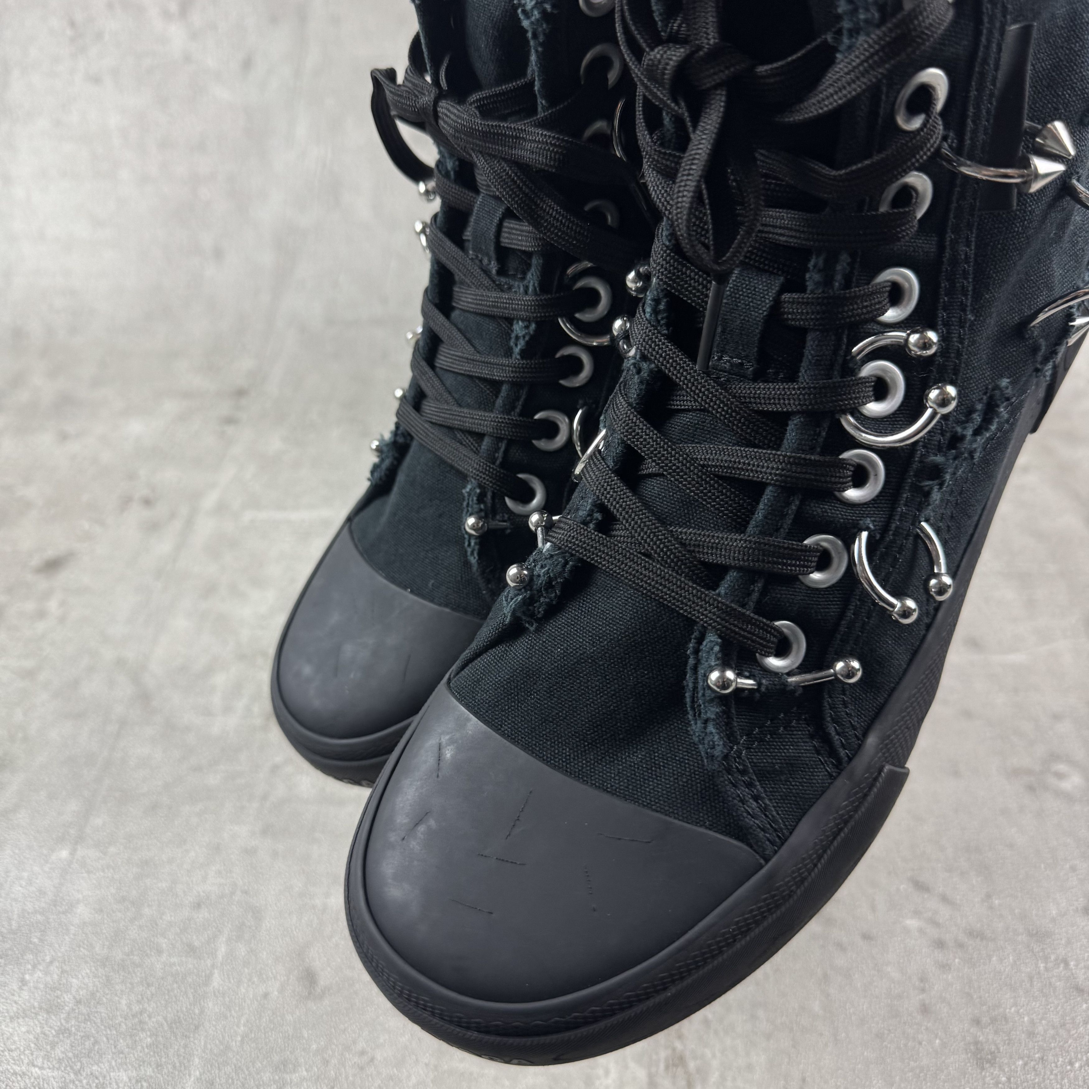 Balenciaga BALENCIAGA Piercing Paris Sneakers Size US 8 / EU 41 - 9 Thumbnail