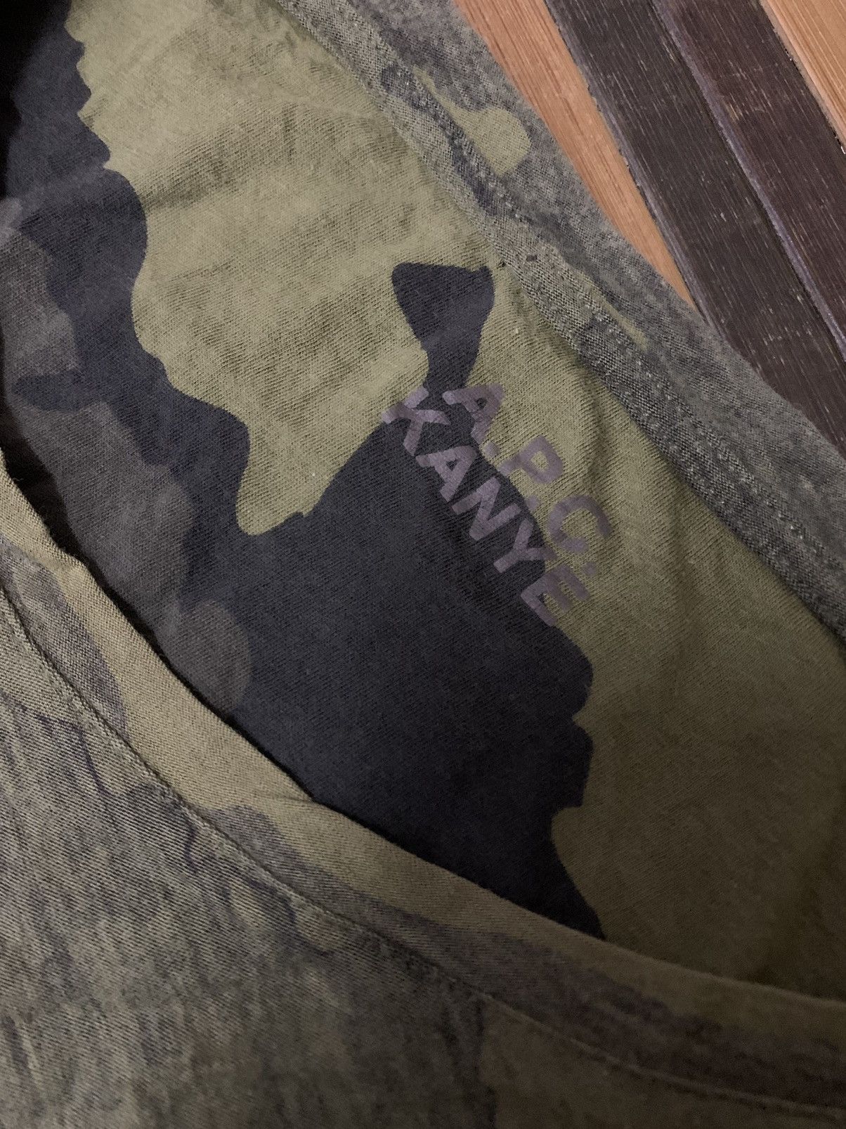 A.P.C. × Kanye West 💥Avant Garde A.P.C Kanye West Camo Shirt Size US L / EU 52-54 / 3 - 5 Thumbnail