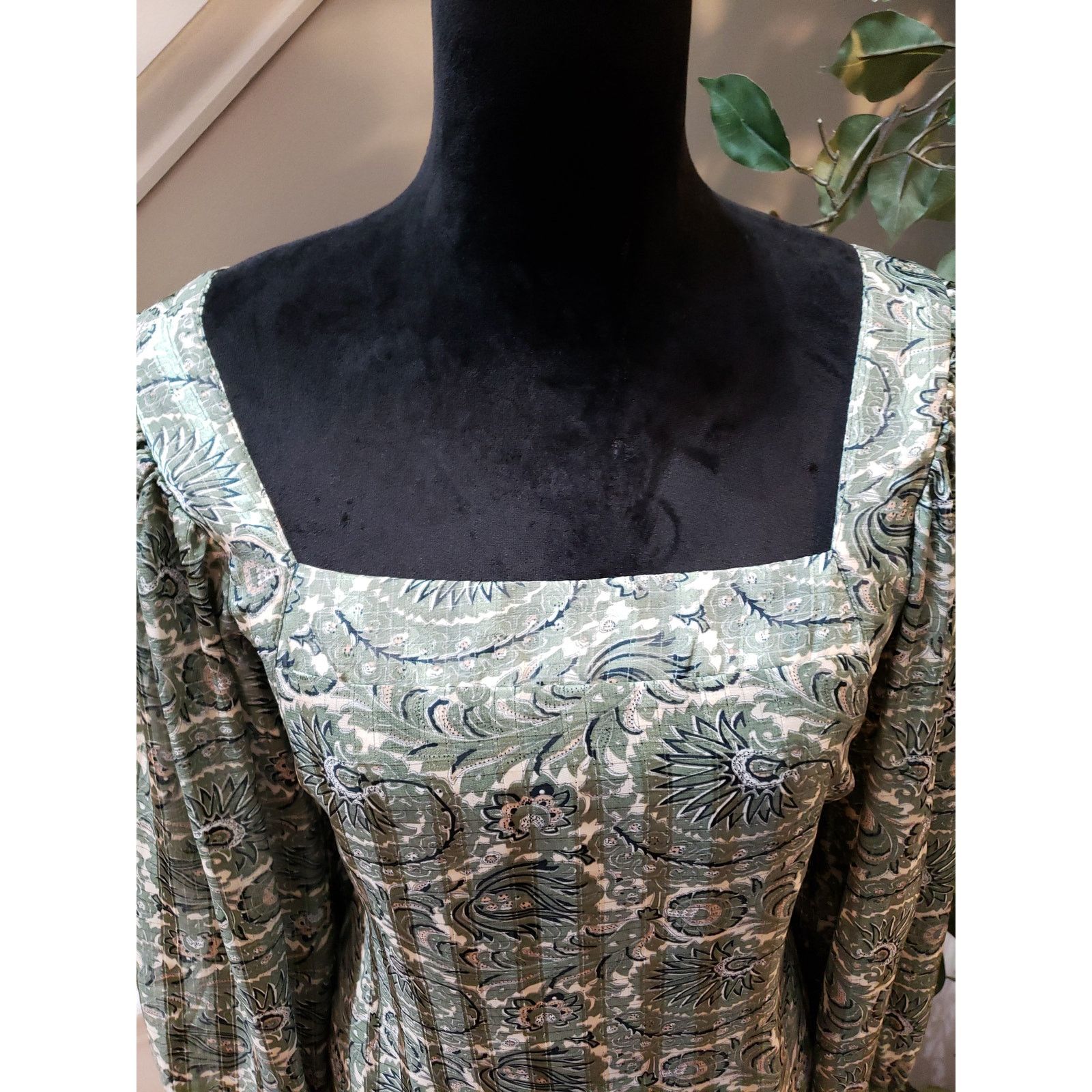 The Unbranded Brand Lucca Blouse Women Medium Green Paisley Puff Sleeve Square Size M / US 6-8 / IT 42-44 - 6 Thumbnail