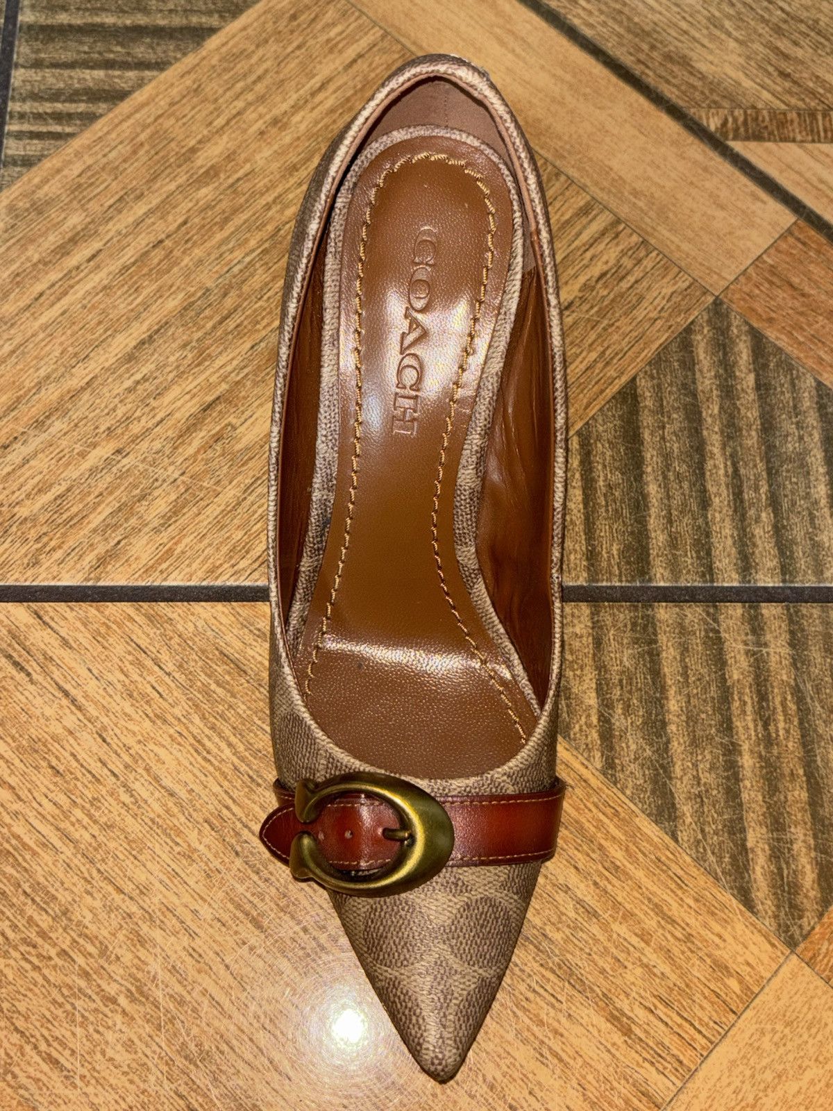 Coach Coach Waverly signature Buckle Pump Size US 7 / IT 37 - 3 Thumbnail