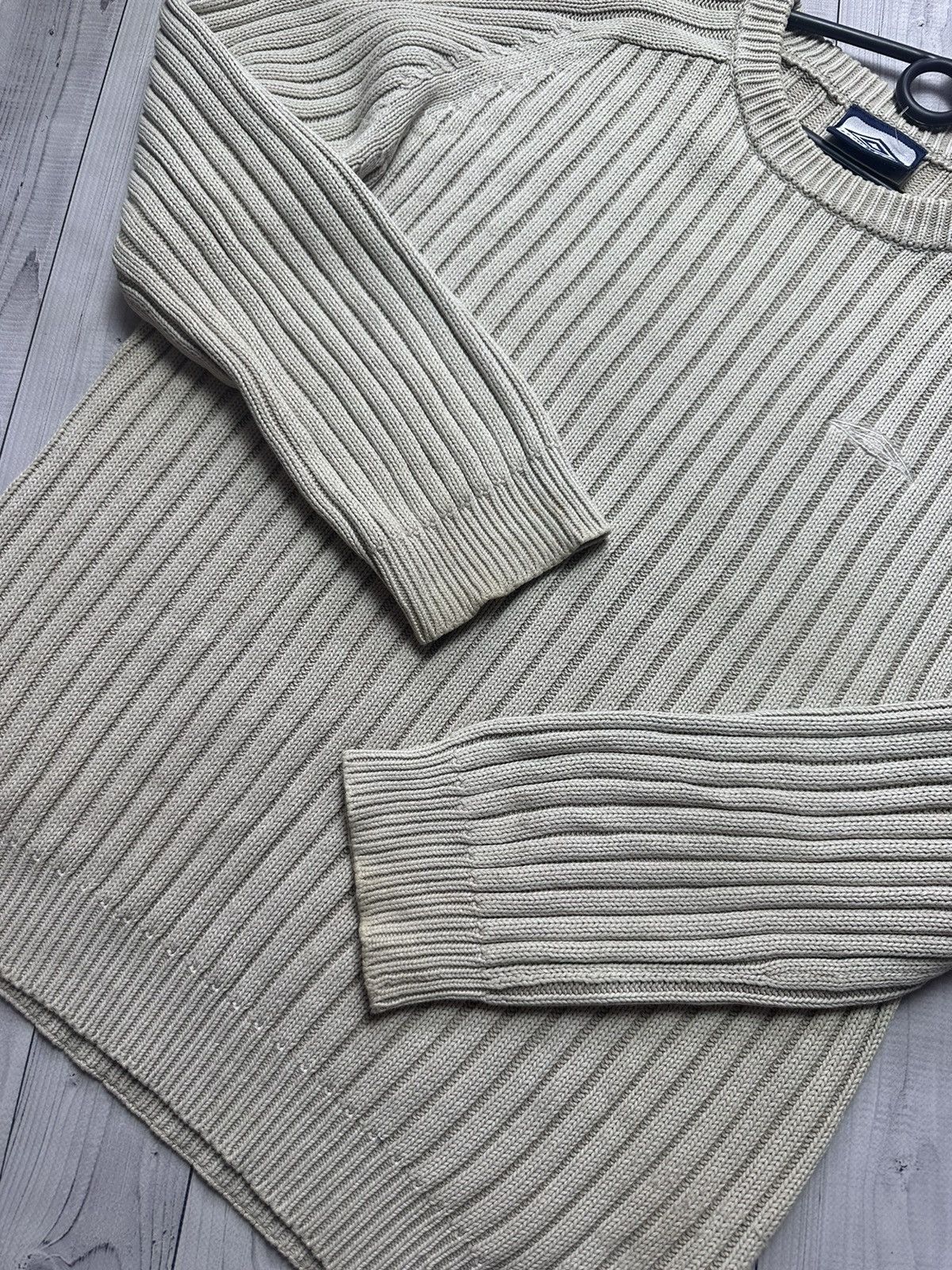 Other Vintage Umbro logo sweater size M beige avant-garde Size US M / EU 48-50 / 2 - 3 Thumbnail