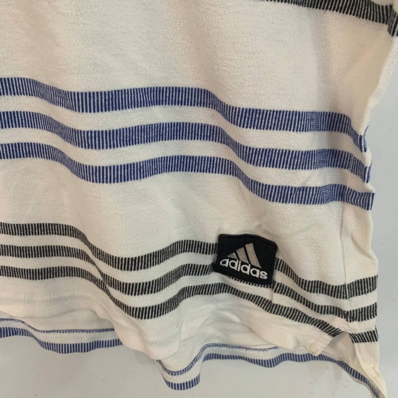 Adidas Vintage Adidas T-shirt Stripe 90s Large Size US L / EU 52-54 / 3 - 5 Thumbnail