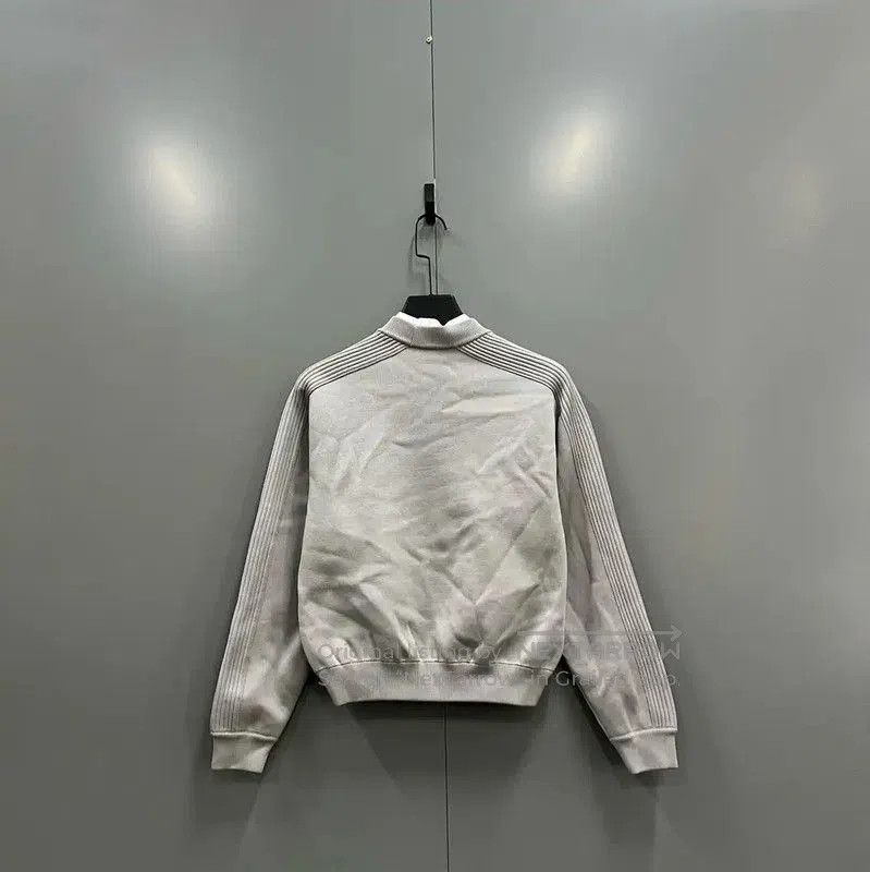 Louis Vuitton Louis Vuitton Gray Cotton Long Sleeve Pullover . Size S / US 4 / IT 40 - 2 Thumbnail