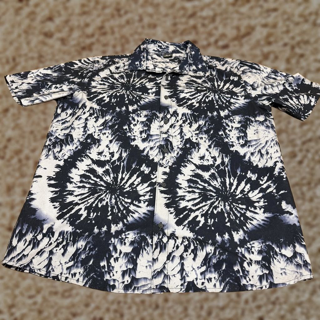 Oakley Oakley Shirt Mens XL Blue Tie Dye Print Button Up Recycled Polyester Casual Size US XL / EU 56 / 4 - 1 Thumbnail