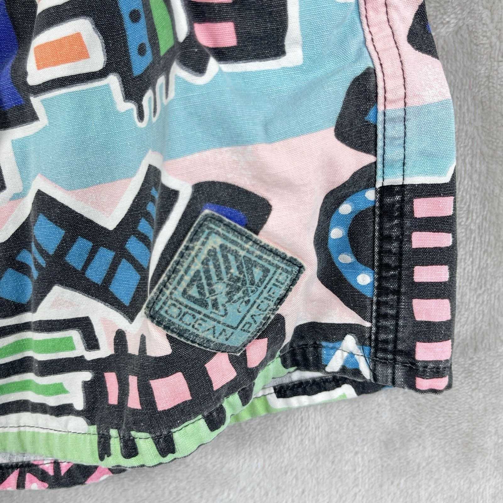 Ocean Pacific Vtg Ocean Pacific OP Swim Trunks Mens 36" 80s Memphis Print Size US 36 / EU 52 - 3 Thumbnail