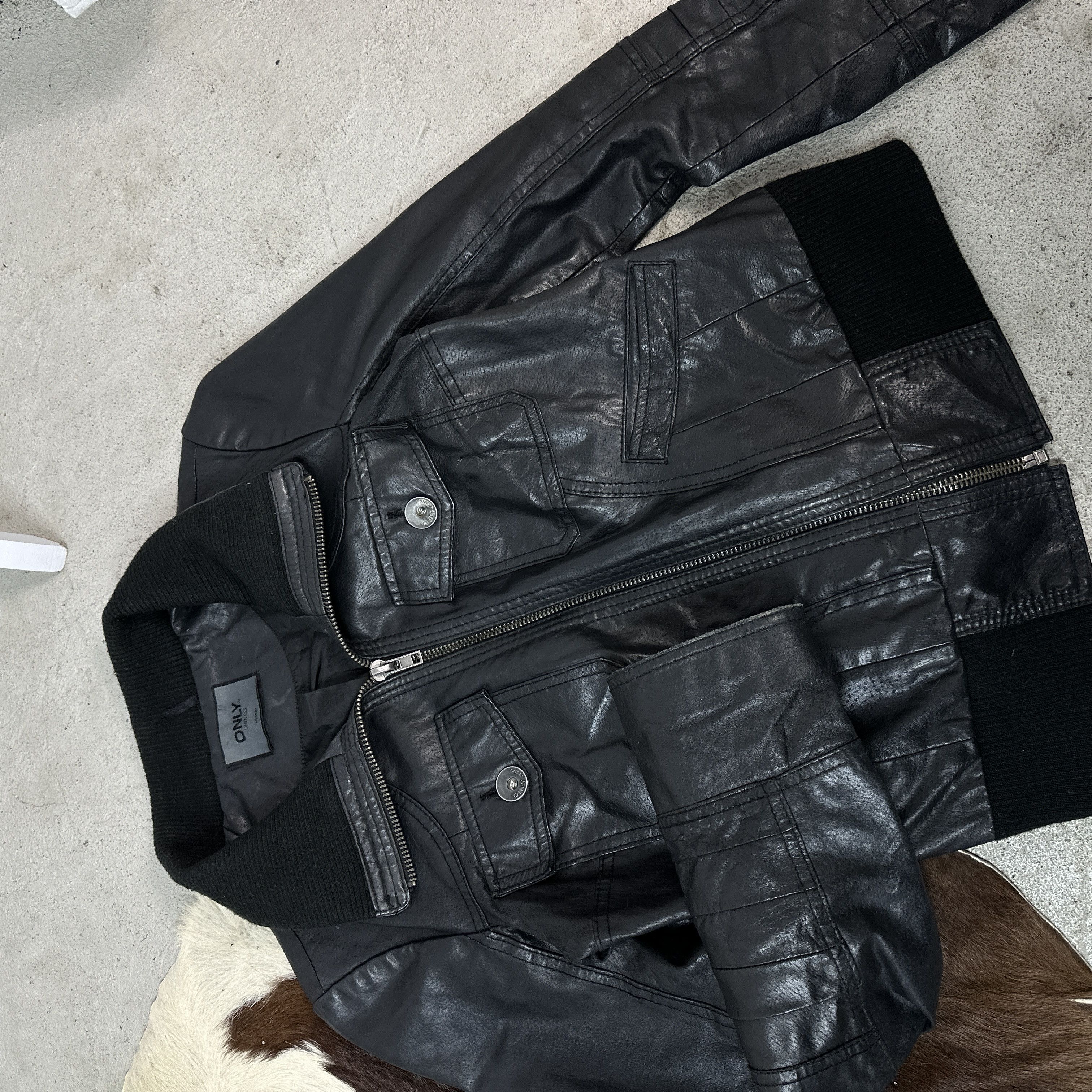 Vintage Vintage Moto Leather Jacket Size M / US 6-8 / IT 42-44 - 2 Thumbnail