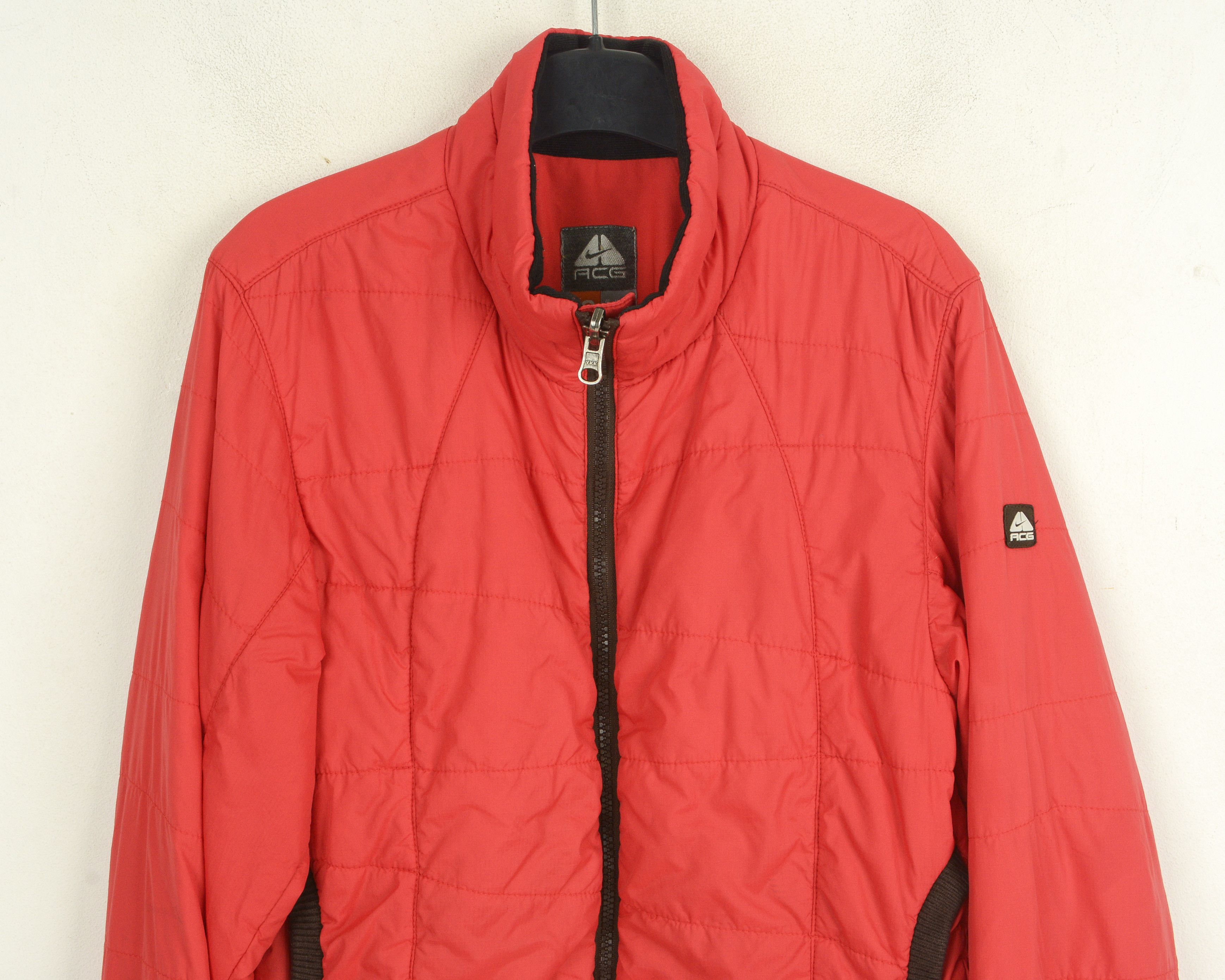 Nike ACG Women M Thermal Layer 2 Jacket Coat UK 10/12 Training Sports Size M / US 6-8 / IT 42-44 - 2 Thumbnail