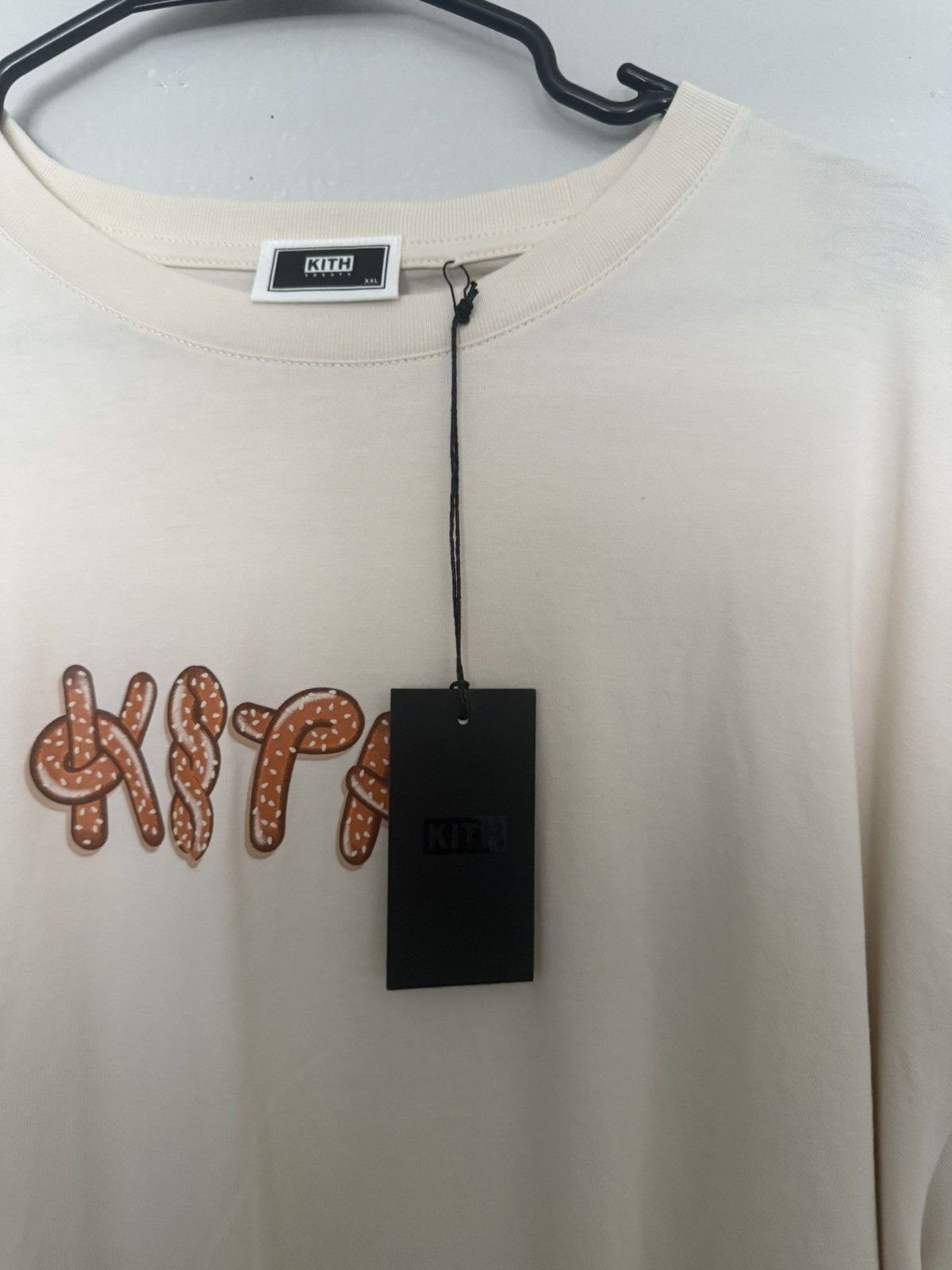Kith × Vintage Kith Treats Pretzel Waffle Tee Size US XXL / EU 58 / 5 - 5 Thumbnail