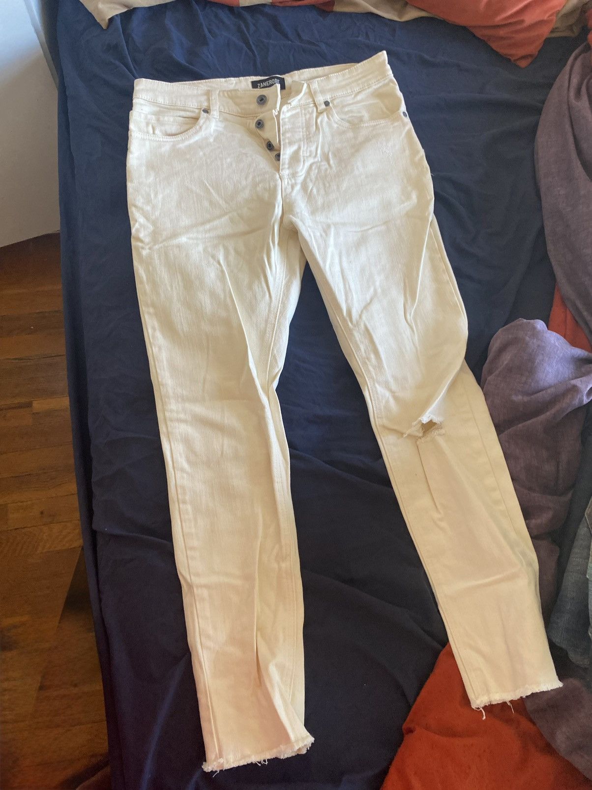 Zanerobe Zanerobe White Denim Skinny Jeans (Size 29) Size US 29 - 1 Thumbnail