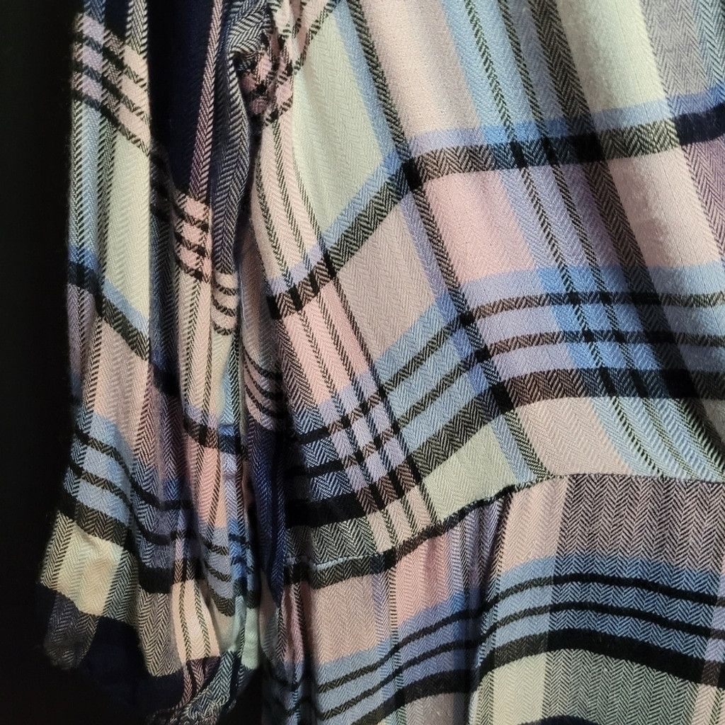 Lord & Taylor Desing Lab by Lord & Taylor, plaid top. L, nwot Size XL / US 12-14 / IT 48-50 - 3 Thumbnail