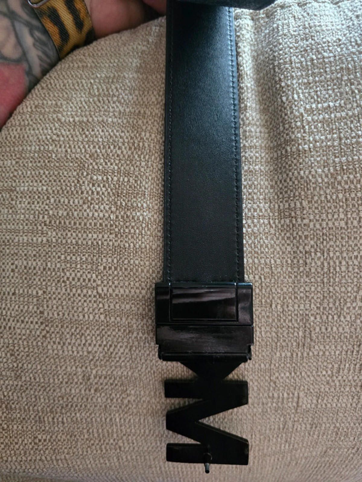 Michael Kors Michael Kors Reversible Logo Buckle Belt Size ONE SIZE - 5 Thumbnail