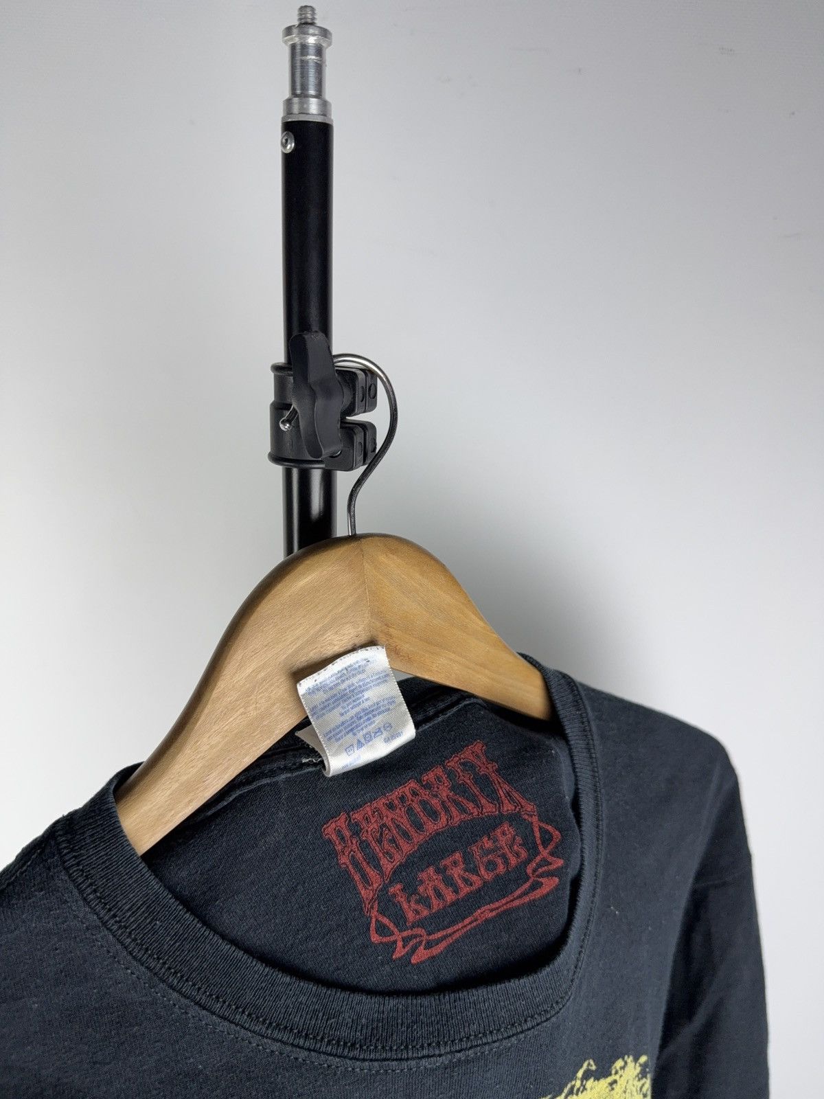 Jimi Hendrix Vintage 00s Legend Jimi Hendrix Retro logo T Shirt Y2K Size US L / EU 52-54 / 3 - 5 Thumbnail