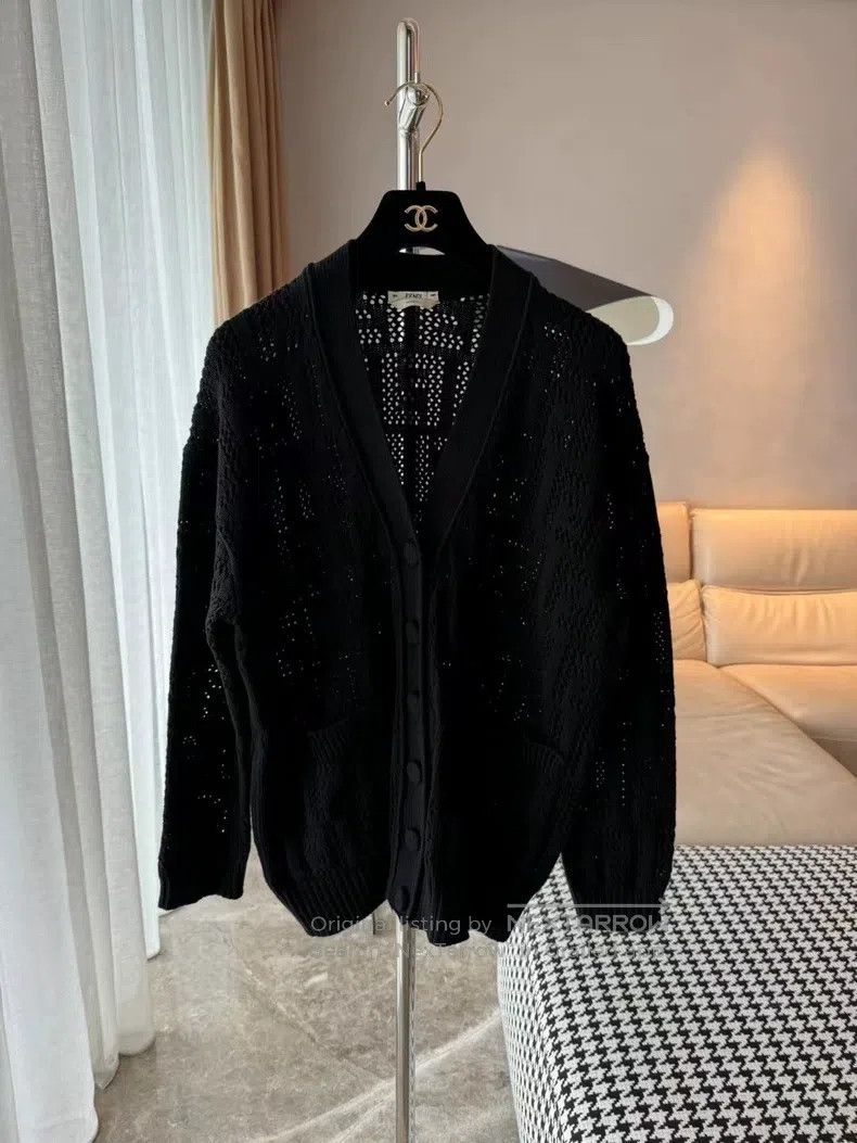Fendi Fendi Cut-Out FF Logo Knit Cardigan Size XS / US 0-2 / IT 36-38 - 1 Thumbnail