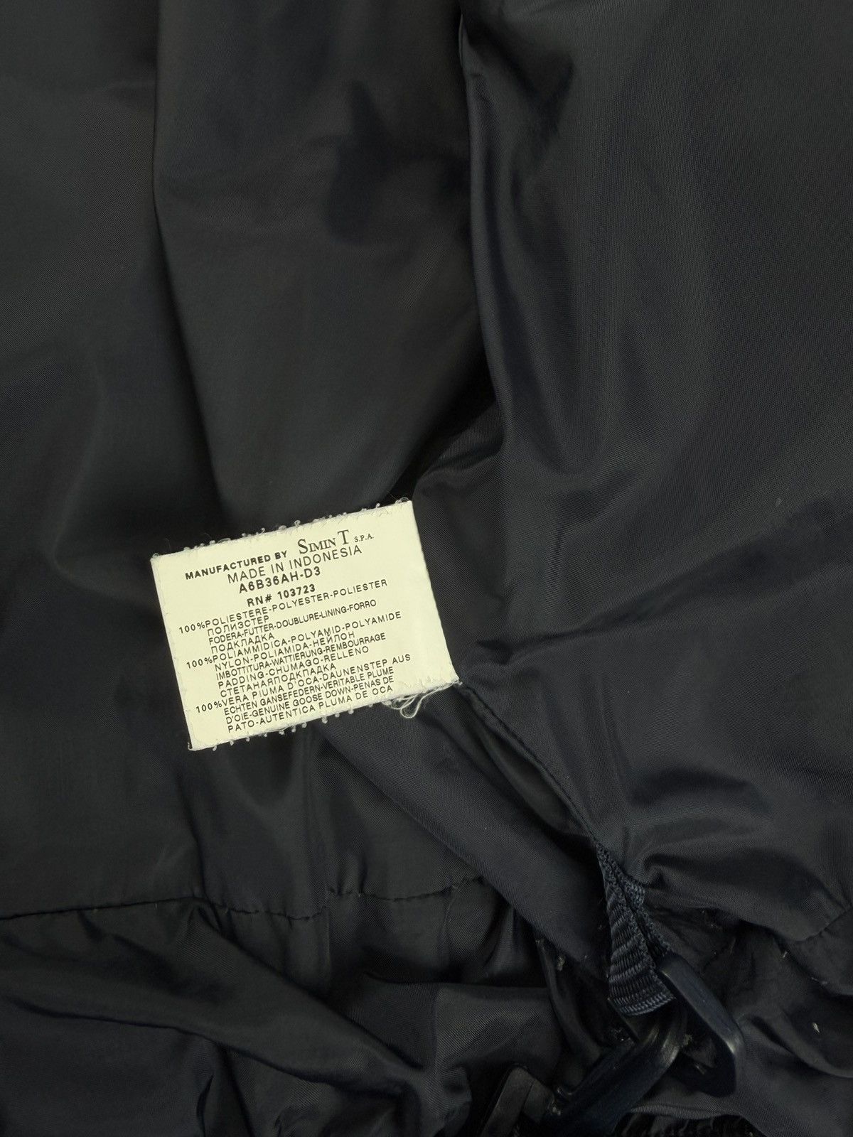 Armani Vintage Armani Jeans AJ Down Puffer Jacket Men’s Size US L / EU 52-54 / 3 - 13 Thumbnail