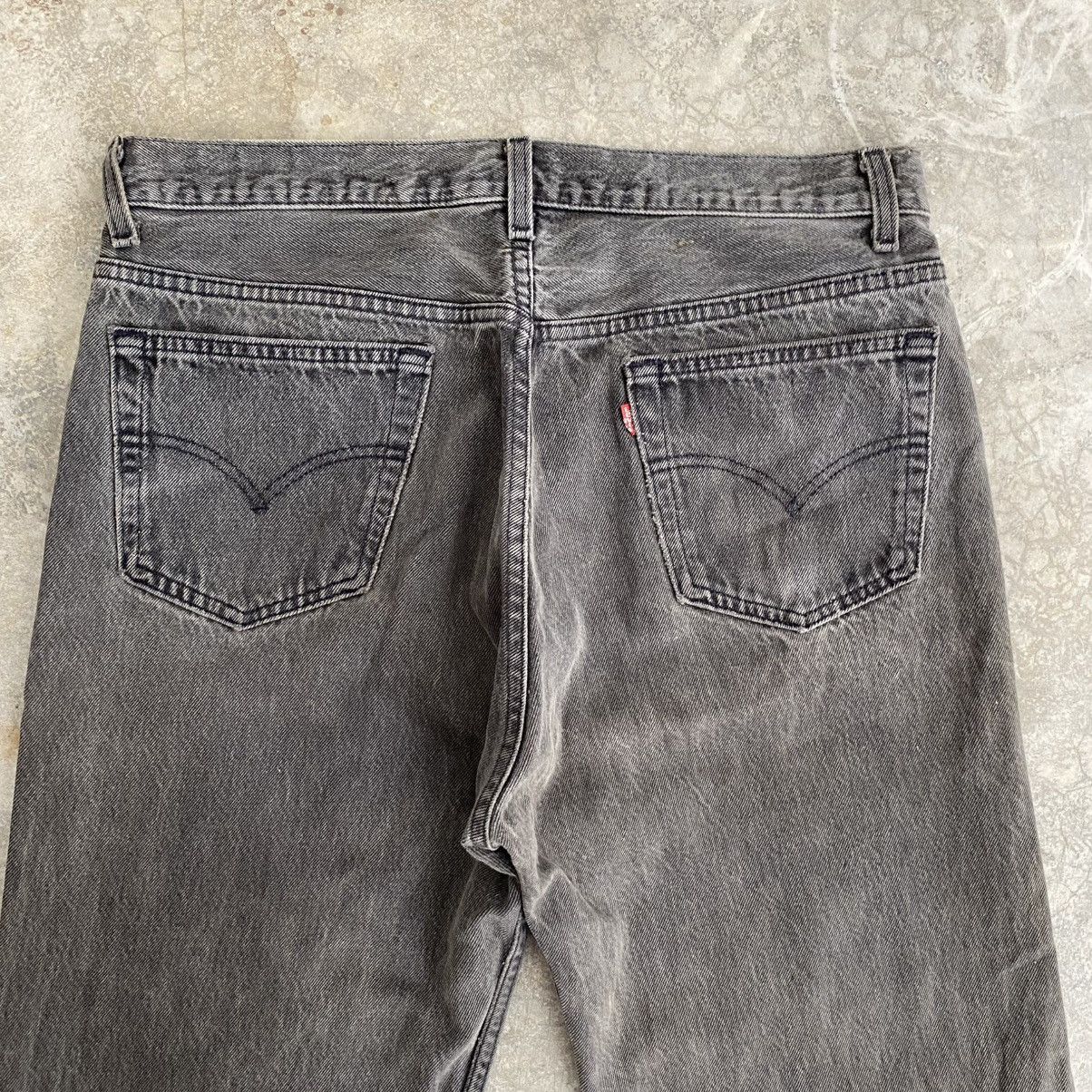Levi's Size 35x32 Vintage 1995 Levis 501 Faded Black Denim Jeans Size US 35 - 13 Thumbnail