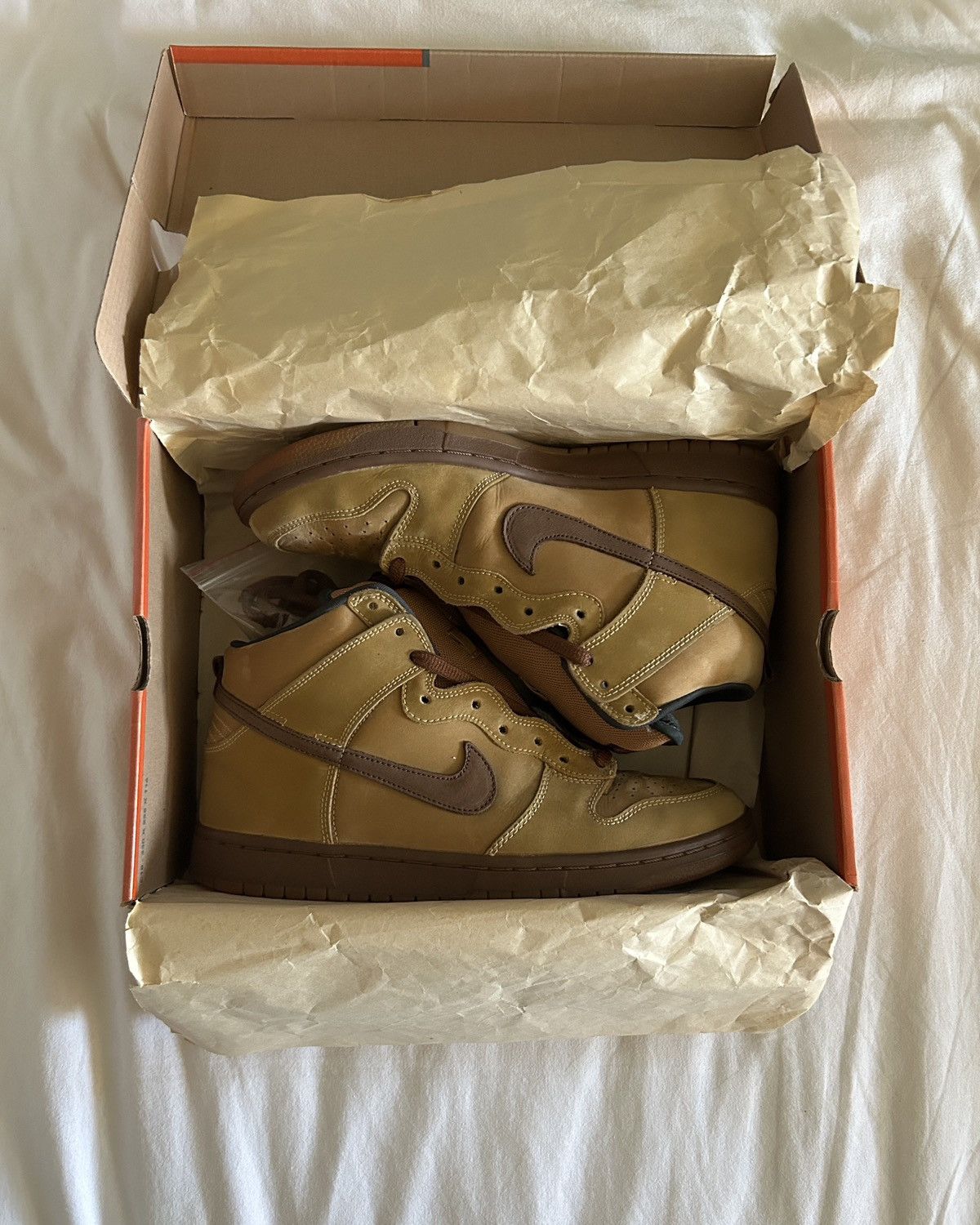 Nike × Vintage 2002 Nike Dunk High Pro Wheat/Bison Size US 10 / EU 43 - 8 Thumbnail
