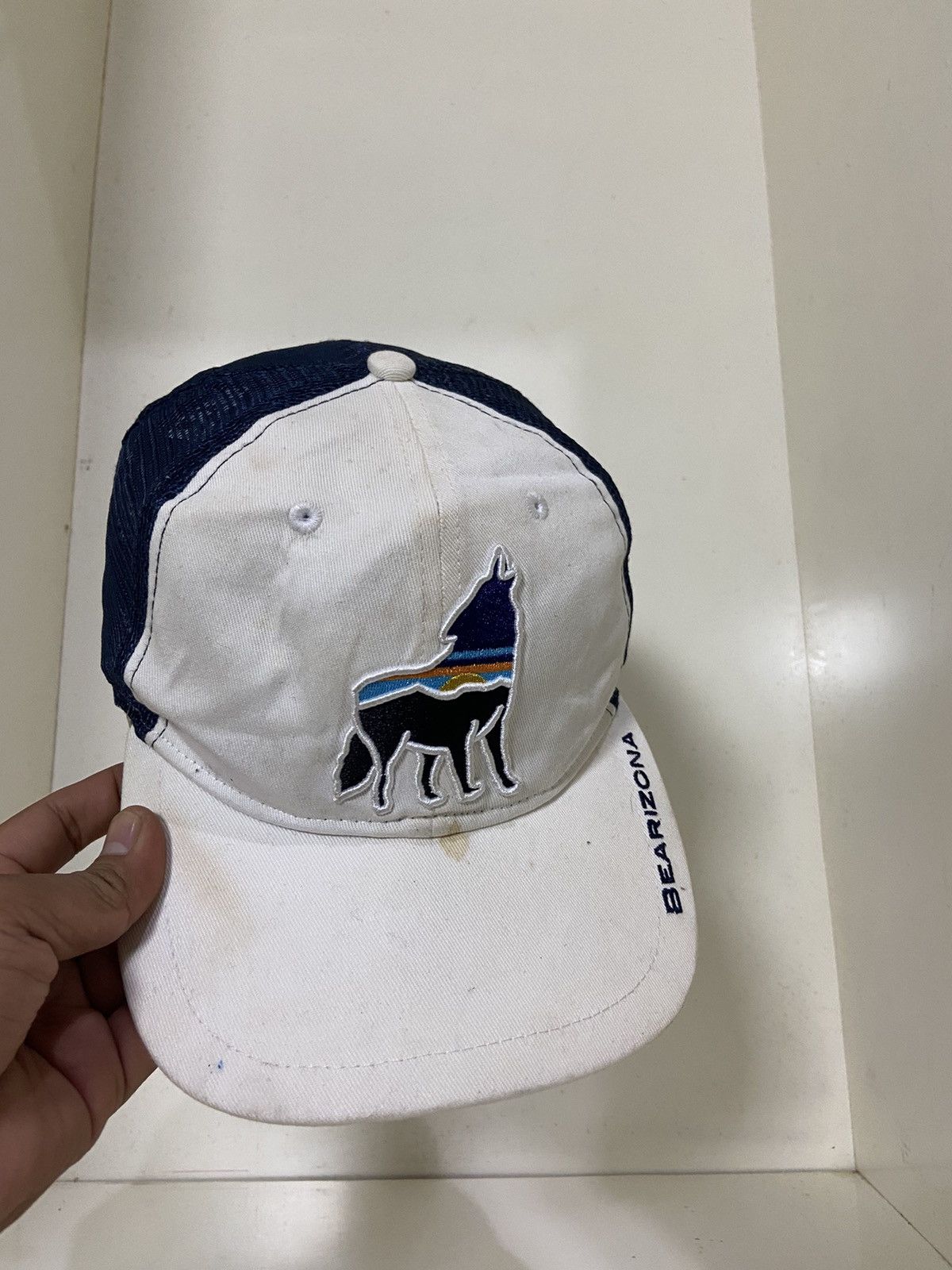 Japanese Brand VTG Y2K CAPTIV 8 SUPPLY like patagonia trucker hat Size ONE SIZE - 1 Thumbnail