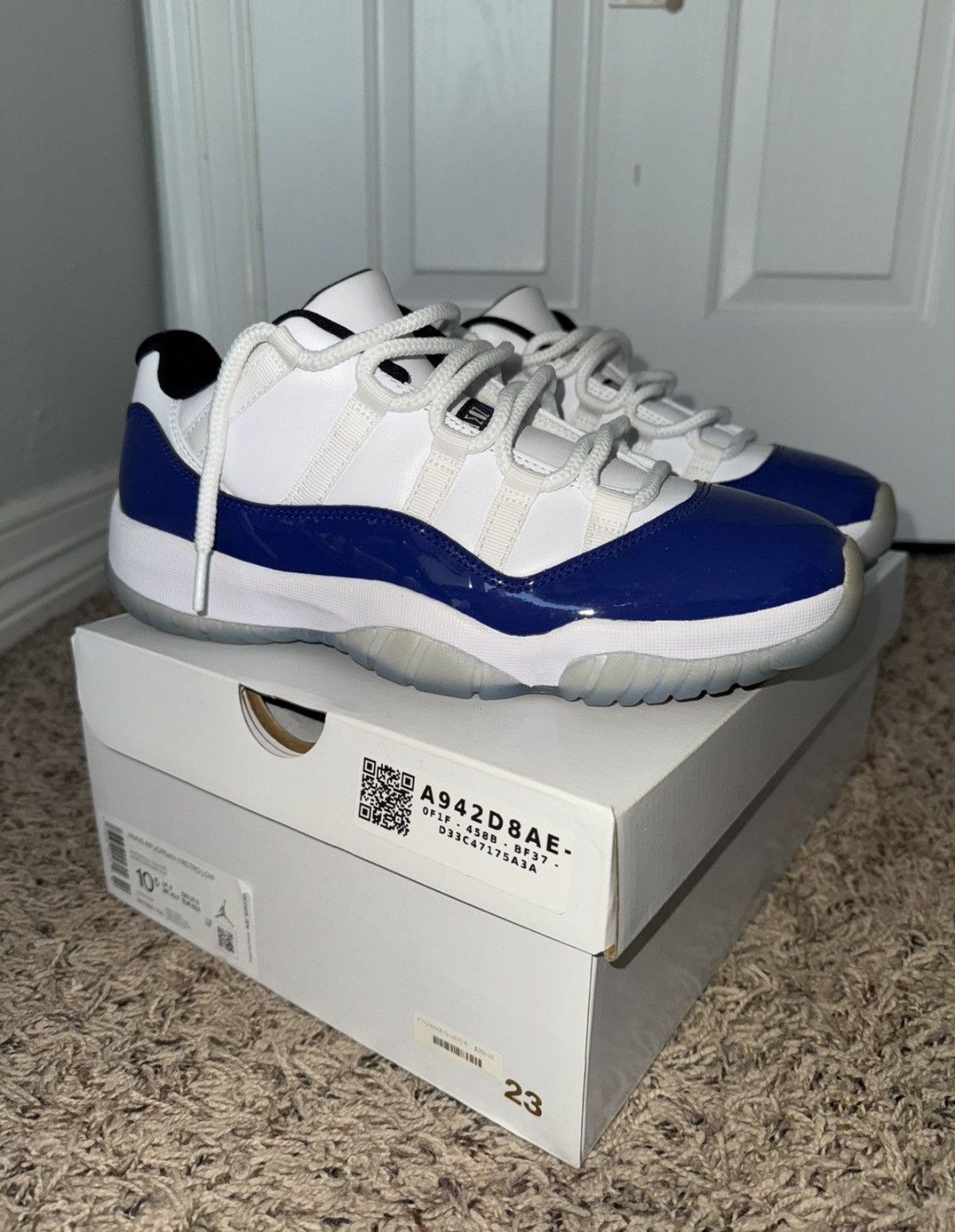 Jordan Brand Jordan 11 low “concord” Size US 9 / EU 42 - 3 Thumbnail