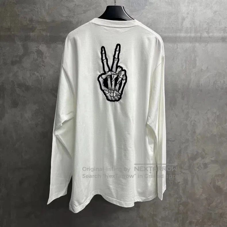 Balenciaga Balenciaga Smiley Skull Print Long Sleeve Tee. Size US M / EU 48-50 / 2 - 2 Thumbnail