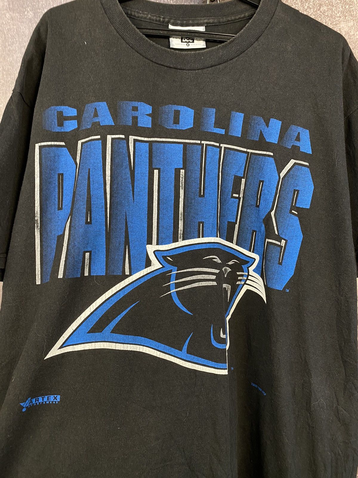 Lee Vintage 1993 Carolina Panthers Mascot Graphic NFL XLarge Tee Size US XL / EU 56 / 4 - 2 Thumbnail