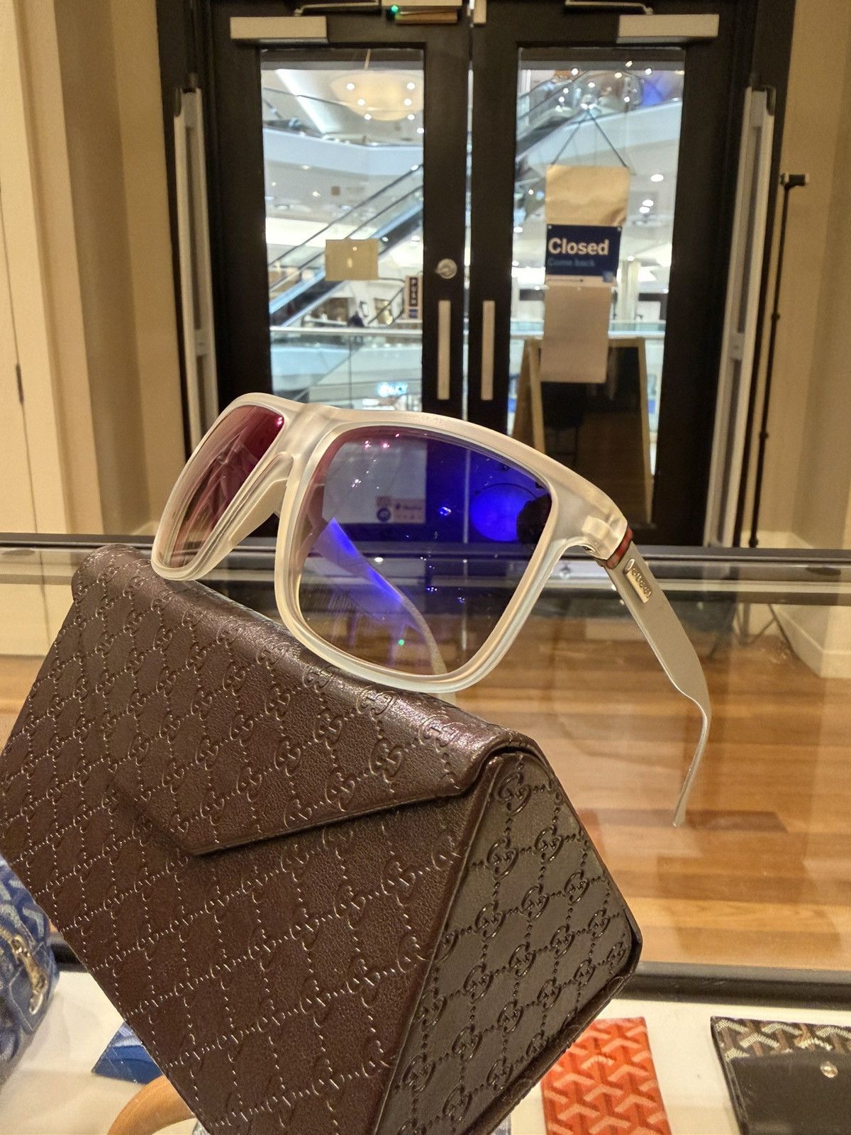 Gucci Gucci Transparent Sunglasses Size ONE SIZE - 1 Thumbnail