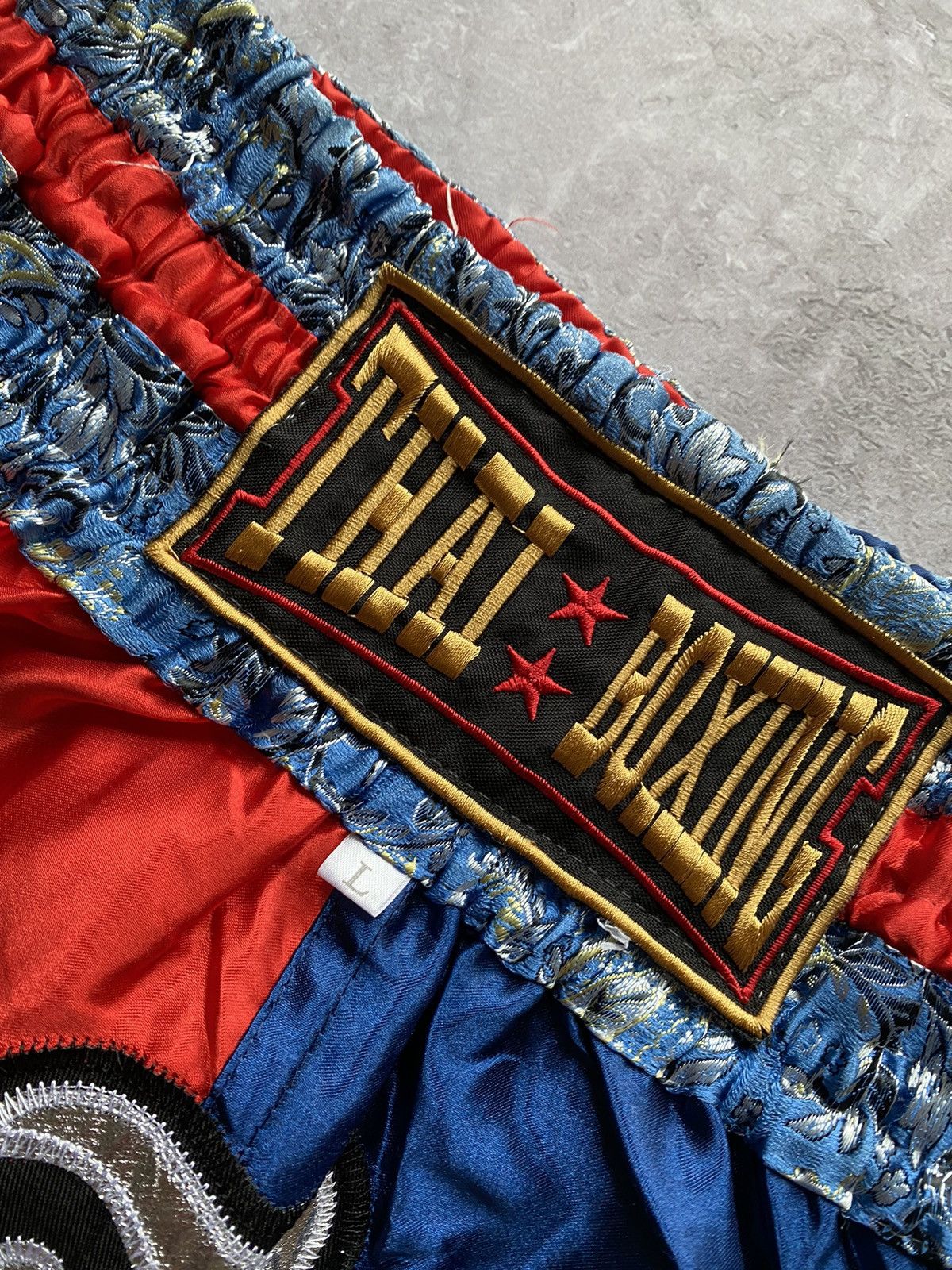 Vintage Vintage Muay Thai Boxing MMA Dragon Print Shorts Size L Size US 34 / EU 50 - 6 Thumbnail