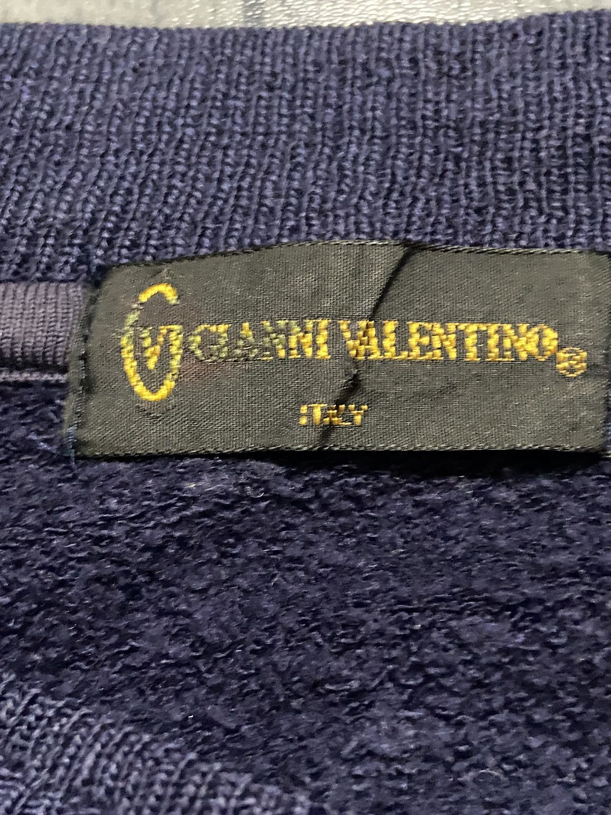 Japanese Brand × Vintage Vintage Gianni Valentino Crewneck Sweatshirt Size US L / EU 52-54 / 3 - 4 Thumbnail