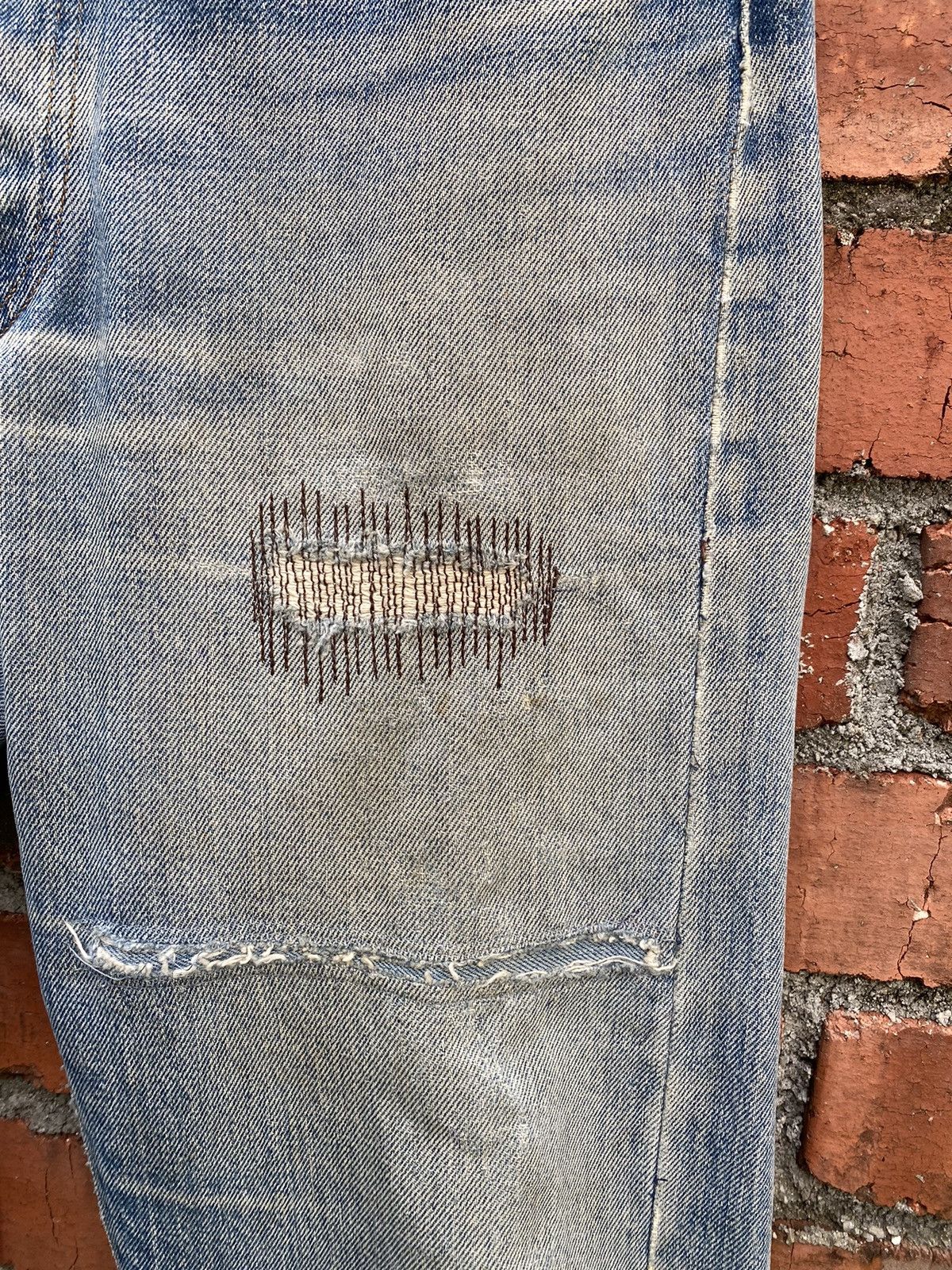 Levi's × Levi's Vintage Clothing × Vintage size 32x29 vintage levi's redline 80s distressed condition Size US 32 / EU 48 - 6 Thumbnail