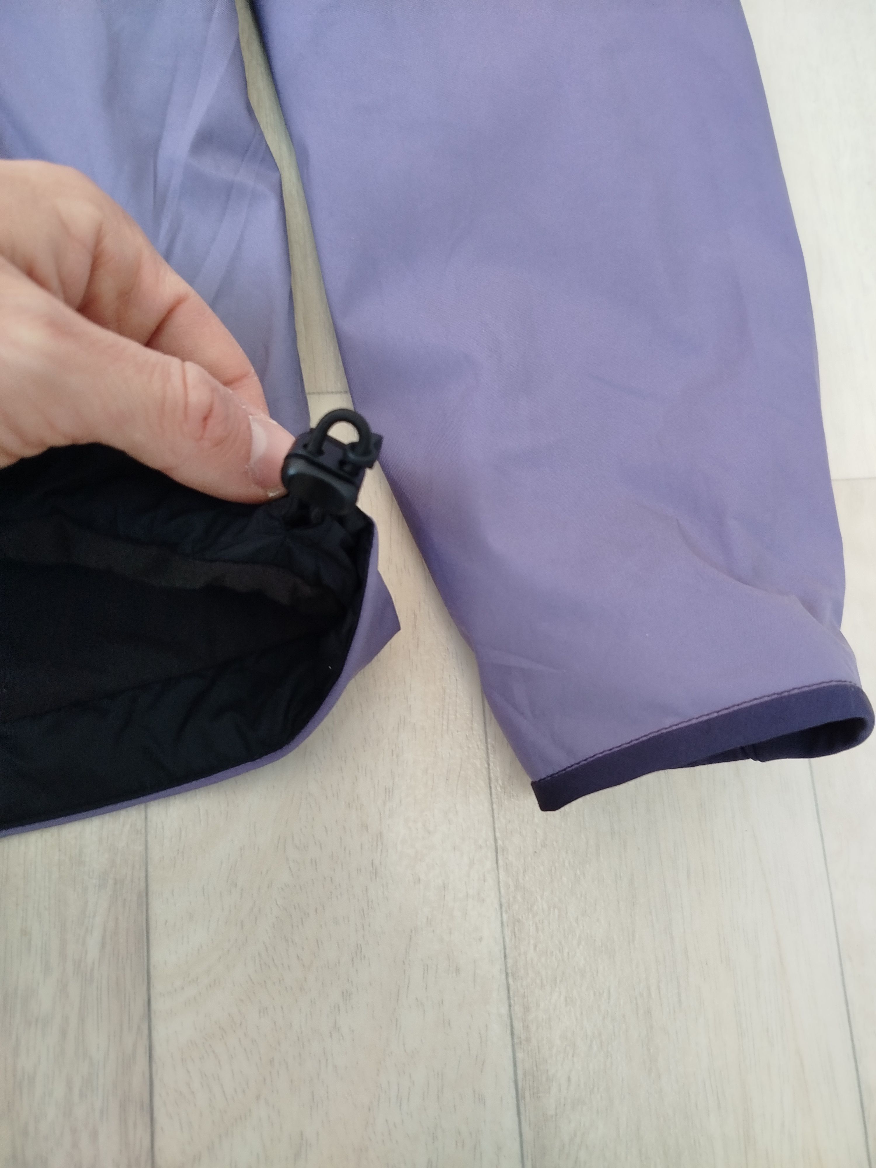 Arc'teryx ARC'TERYX Size M / US 6-8 / IT 42-44 - 4 Thumbnail