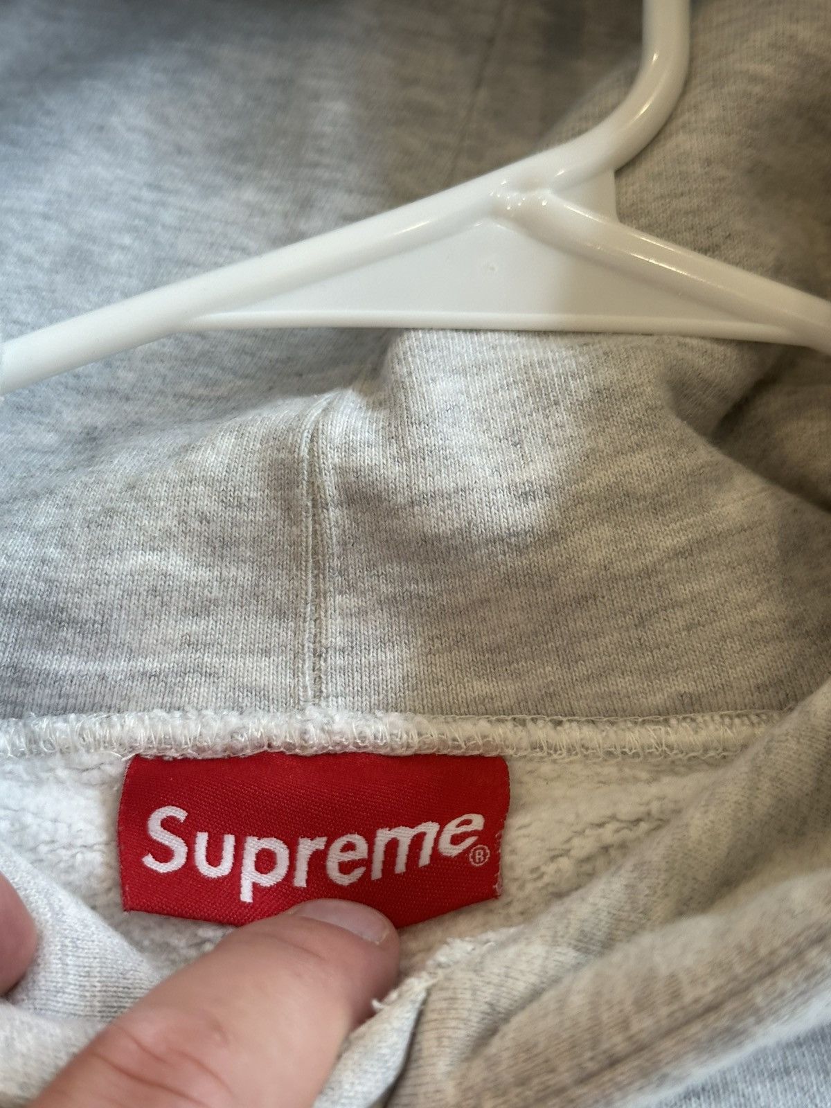 Supreme Supreme Embroidered S Hooded Sweatshirt Ash Grey Size Large Size US L / EU 52-54 / 3 - 4 Thumbnail