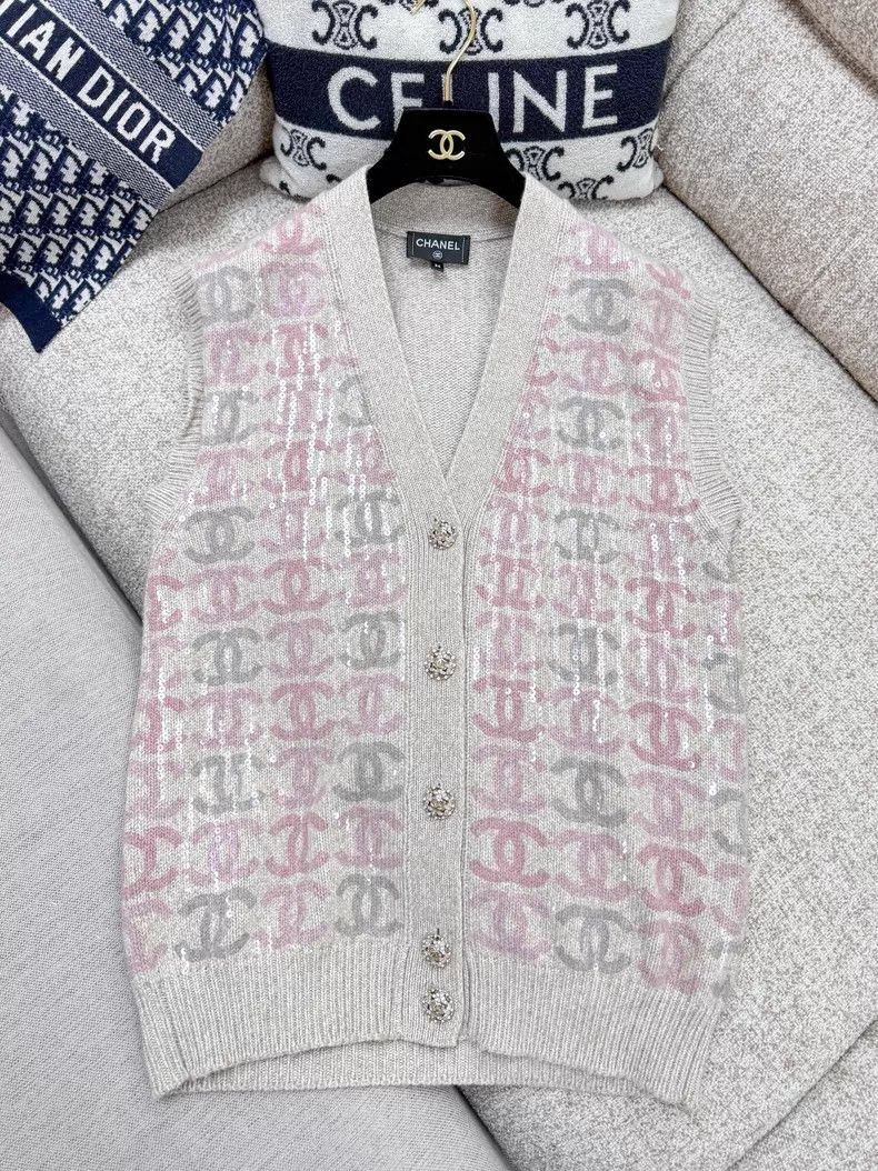 Chanel Chanel Sequin double C sleeveless vest Size XXS / US 00 / IT 34 - 2 Thumbnail