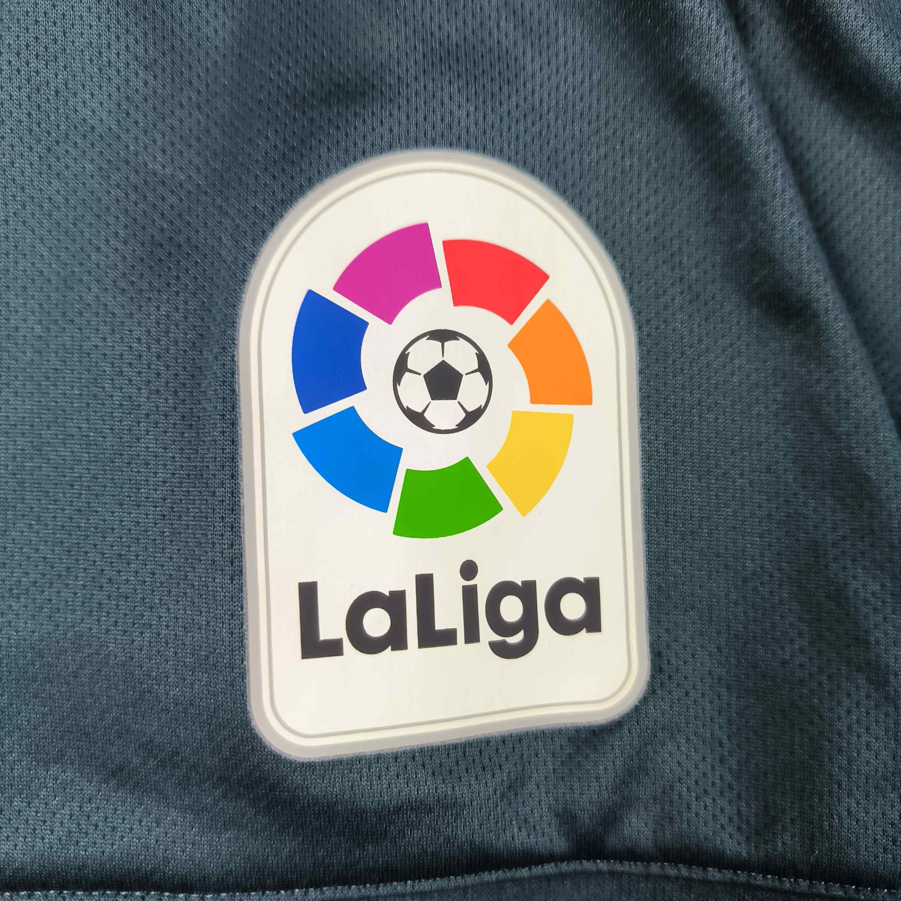 Adidas Real Madrid 2018-19 Adidas away football jersey size XL Size US XL / EU 56 / 4 - 5 Thumbnail