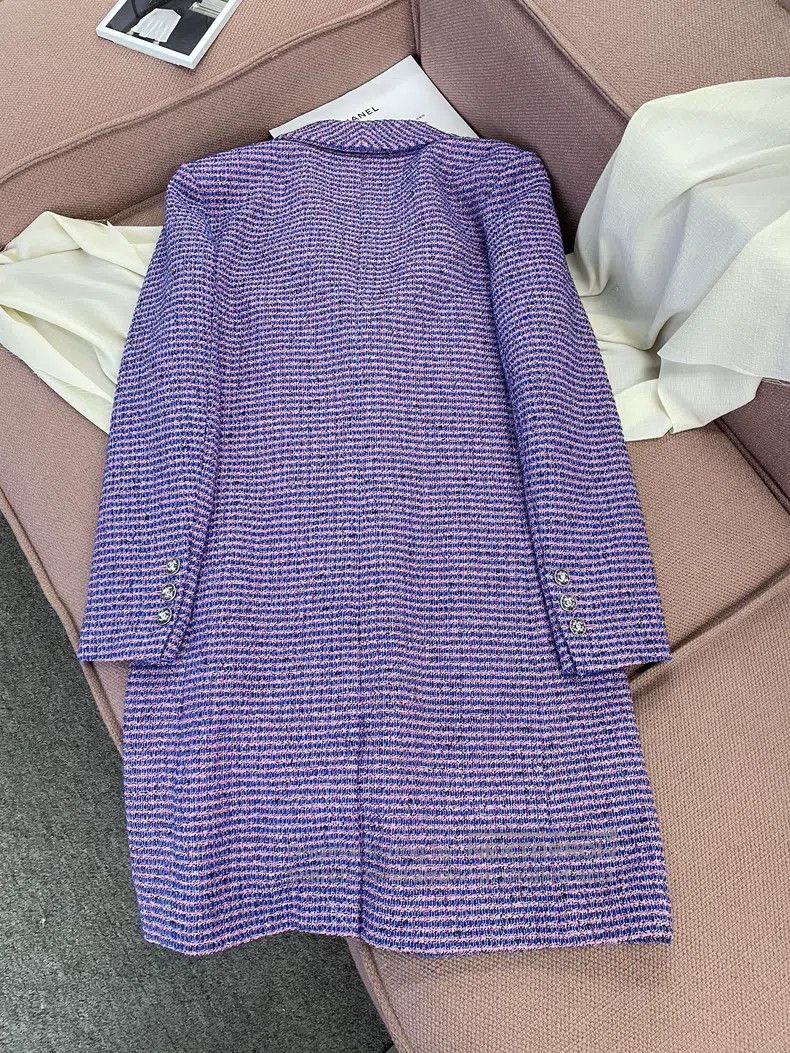 Chanel Chanel 23P purple diamond button tweed coat Size S / US 4 / IT 40 - 4 Thumbnail