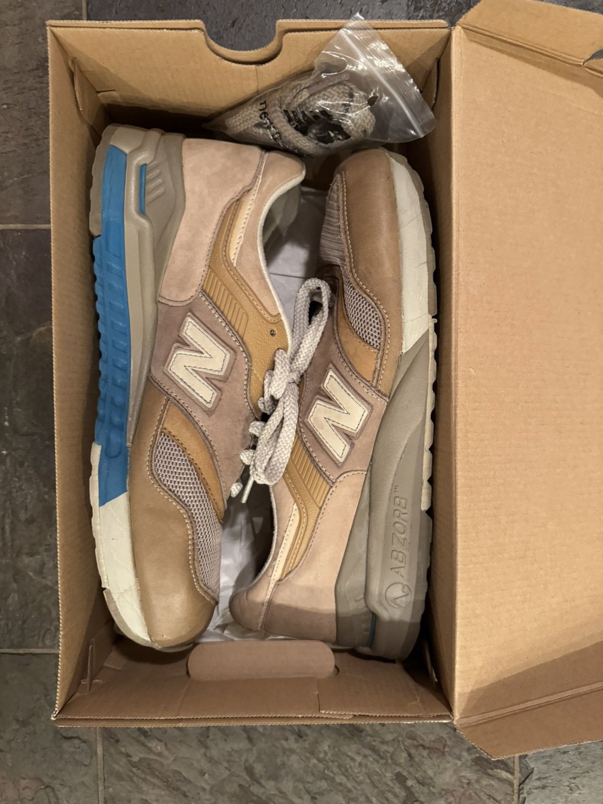 New Balance New Balance x Nonnative 997.5 “Dune” Size US 11 / EU 44 - 1 Thumbnail
