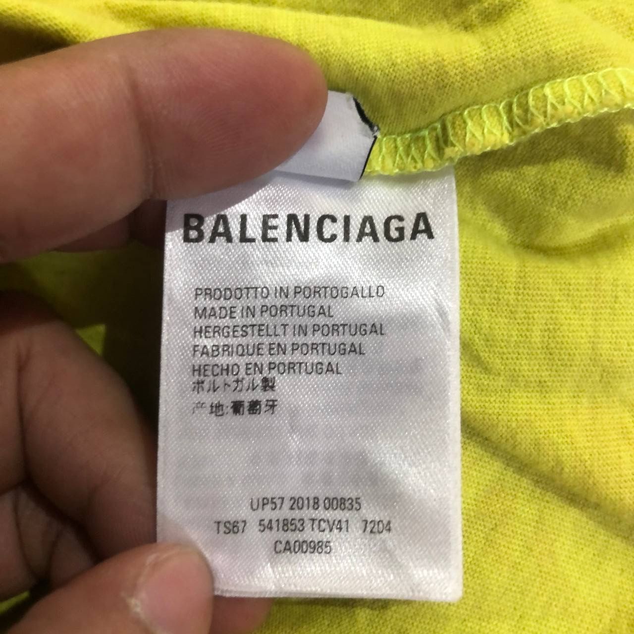 Balenciaga Balenciaga spell out hem logo embroidered tee Size US L / EU 52-54 / 3 - 7 Thumbnail