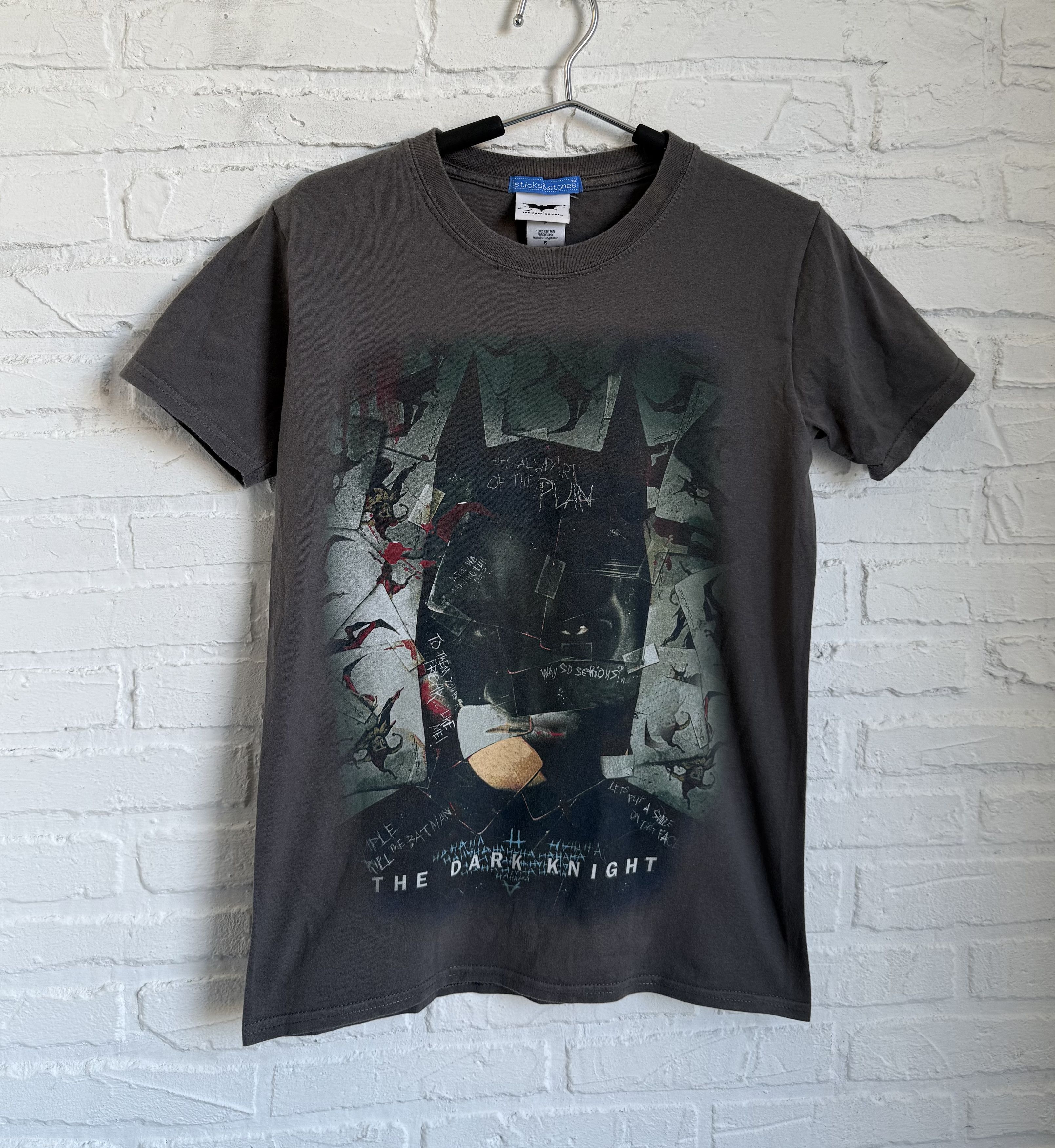 Cartoon Network RARE Vintage 2013 The Dark Knight abstraction t-shirt Size US S / EU 44-46 / 1 - 1 Thumbnail