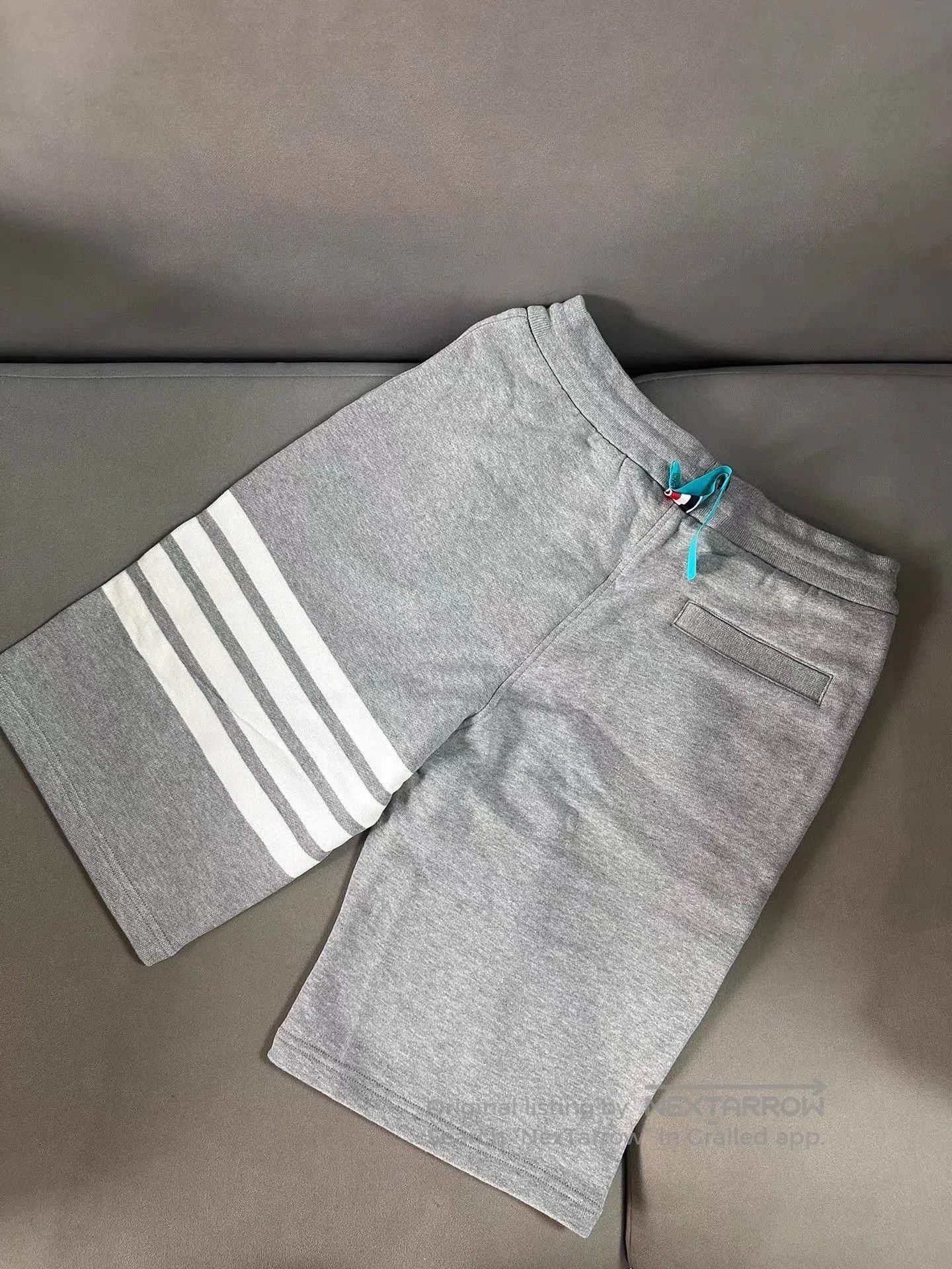 Thom Browne Gray Striped Casual Shorts with Drawstring. Size US 34 / EU 50 - 2 Thumbnail