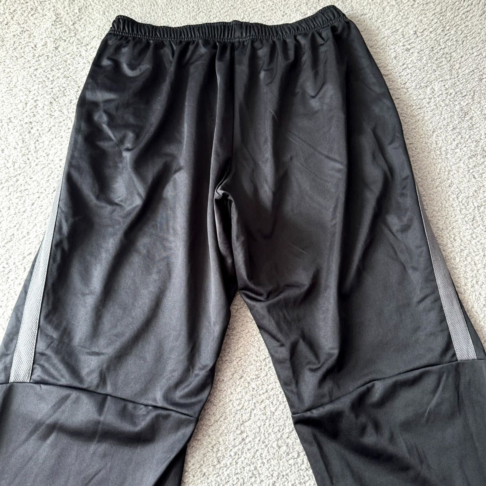 Nike Nike Pants Mens 2XL Black Epic Training Joggers Track Performance Sports Size US 33 - 6 Thumbnail