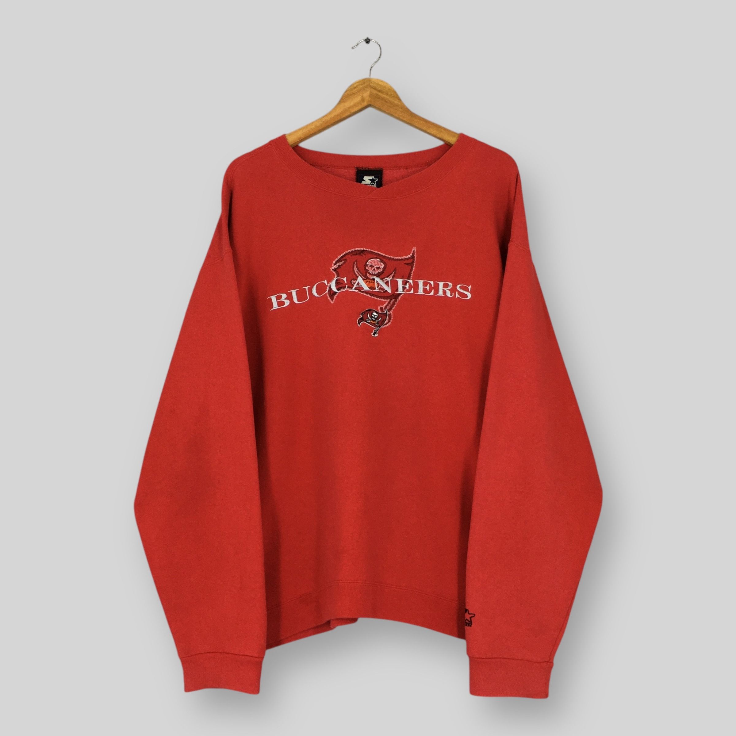 NFL × Vintage Vintage Tampa Bay Buccaneers NFL Sweatshirt Large Size US L / EU 52-54 / 3 - 1 Thumbnail