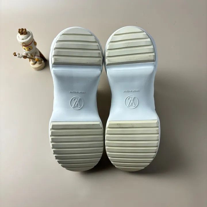 Louis Vuitton Louis Vuitton Archlight Casual Sneakers for Women -2508 Size US 5 / IT 35 - 7 Thumbnail
